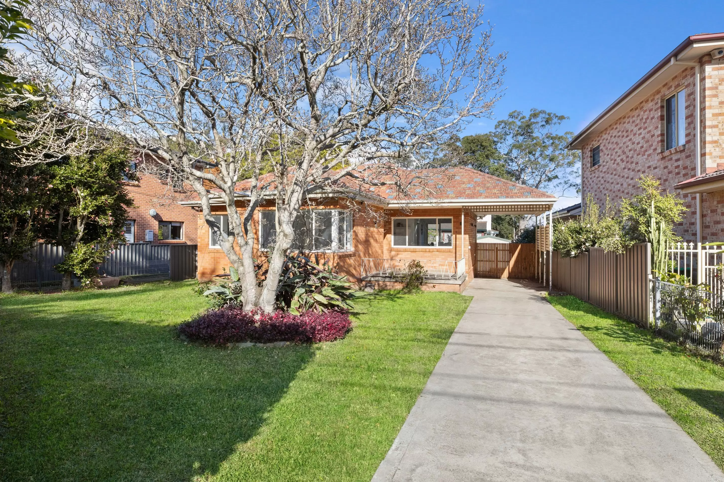 5 Lincoln Street, Eastwood Sold by Chidiac Realty - image 1