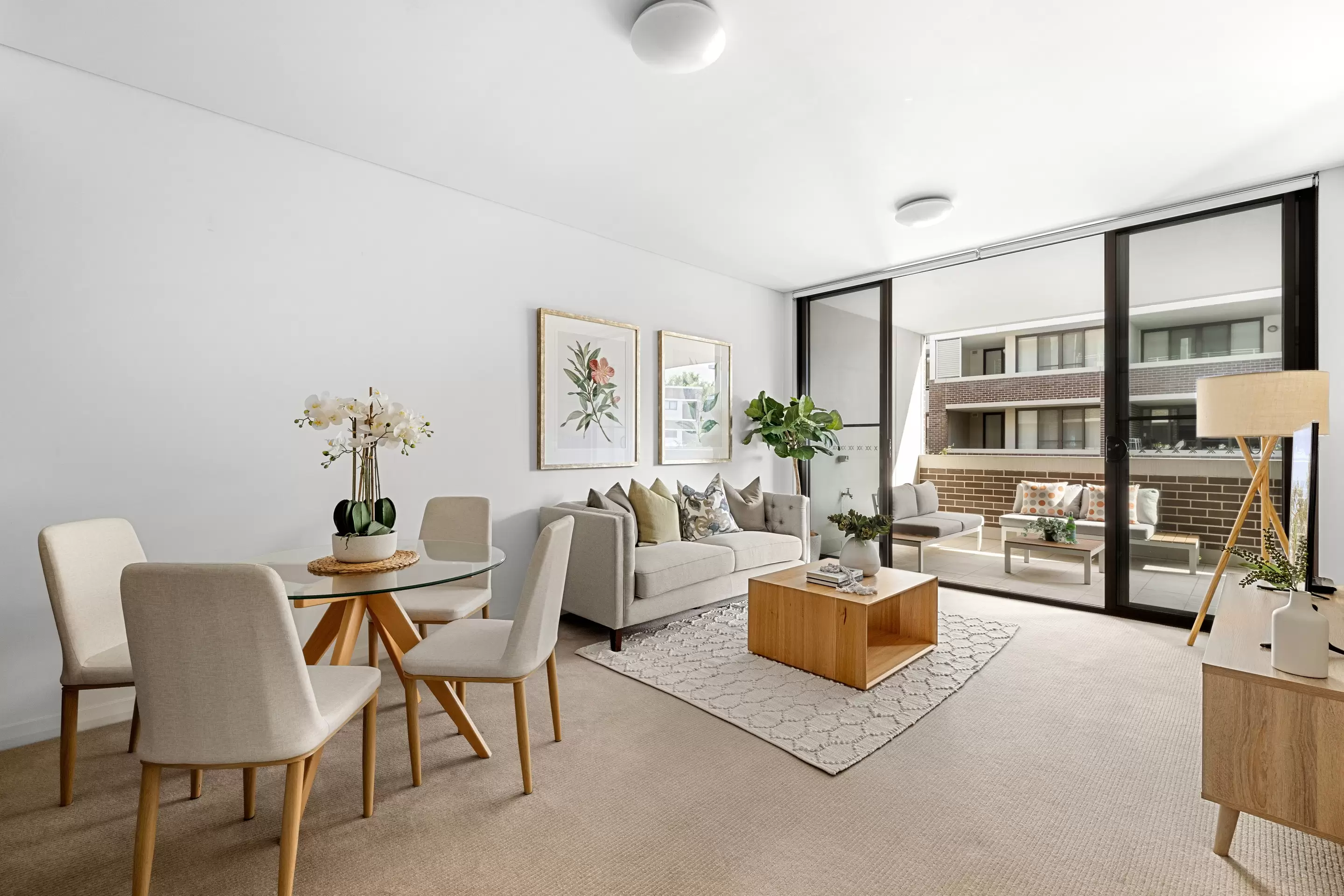 325/45 Amalfi Drive, Wentworth Point Sold by Chidiac Realty - image 4