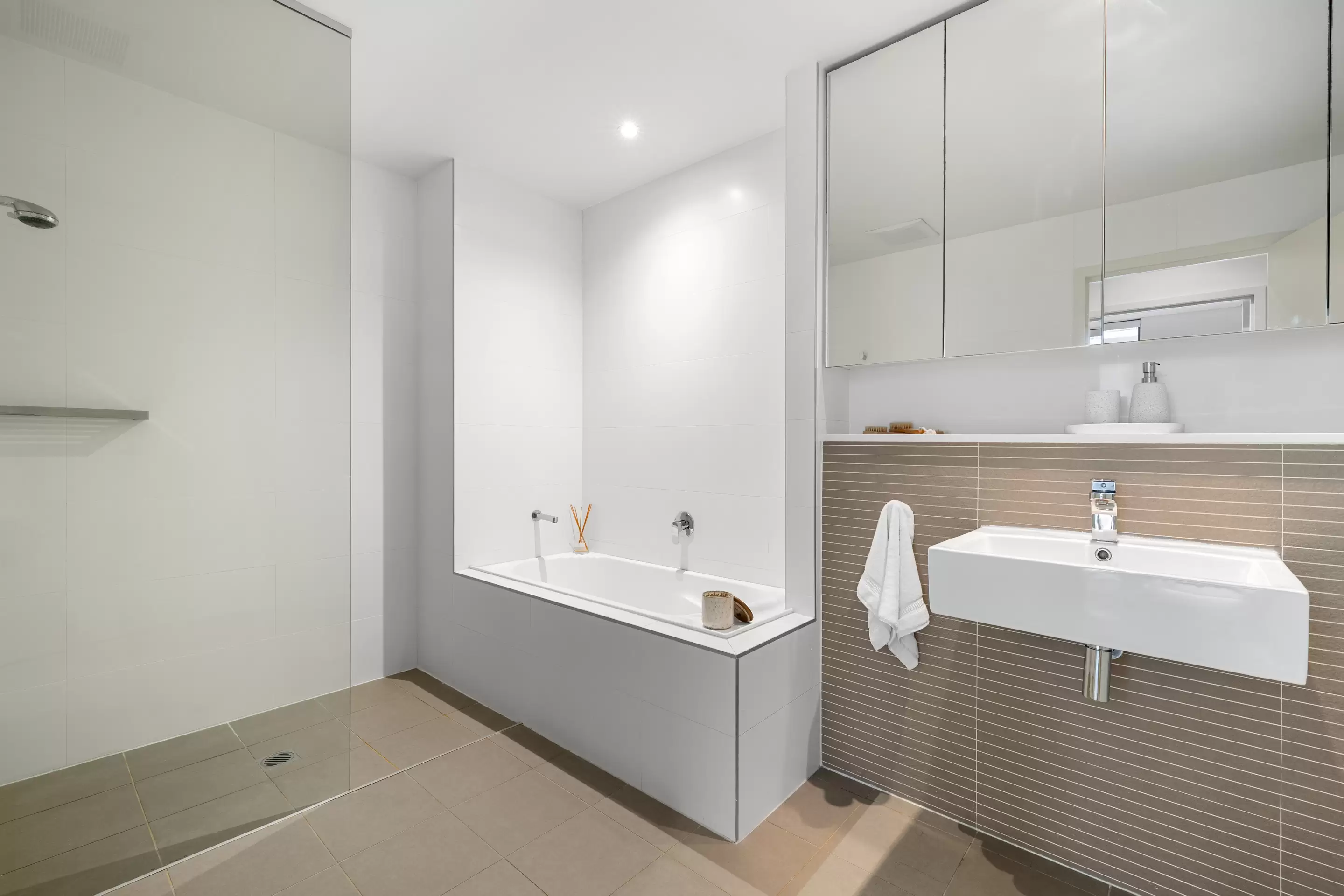 325/45 Amalfi Drive, Wentworth Point Sold by Chidiac Realty - image 10