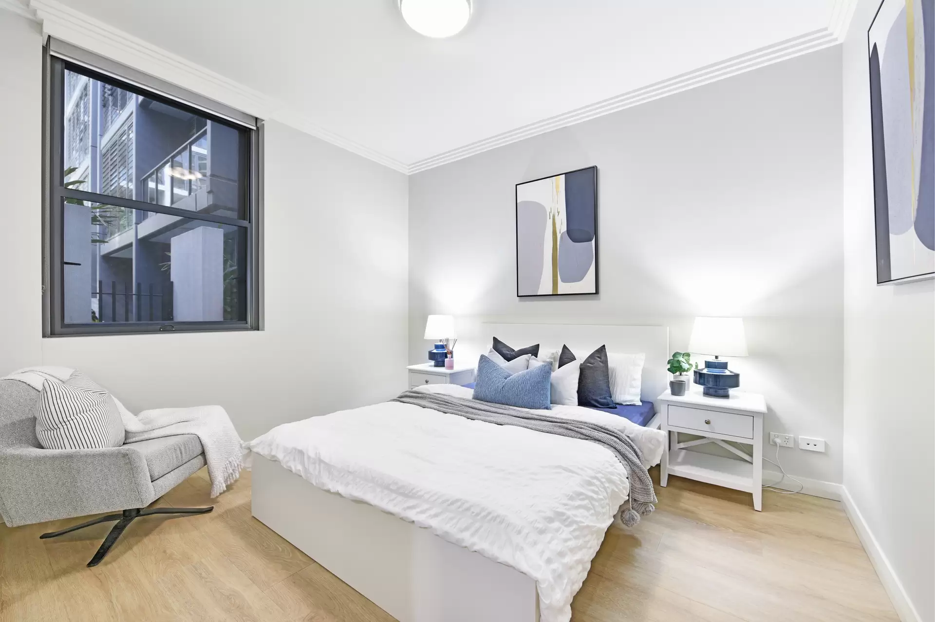 301/2 Park St North, Wentworth Point Sold by Chidiac Realty - image 1