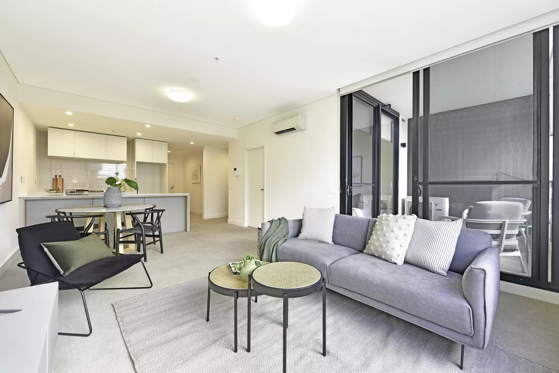 805/13 Verona Drive, Wentworth Point Leased by Chidiac Realty - image 1