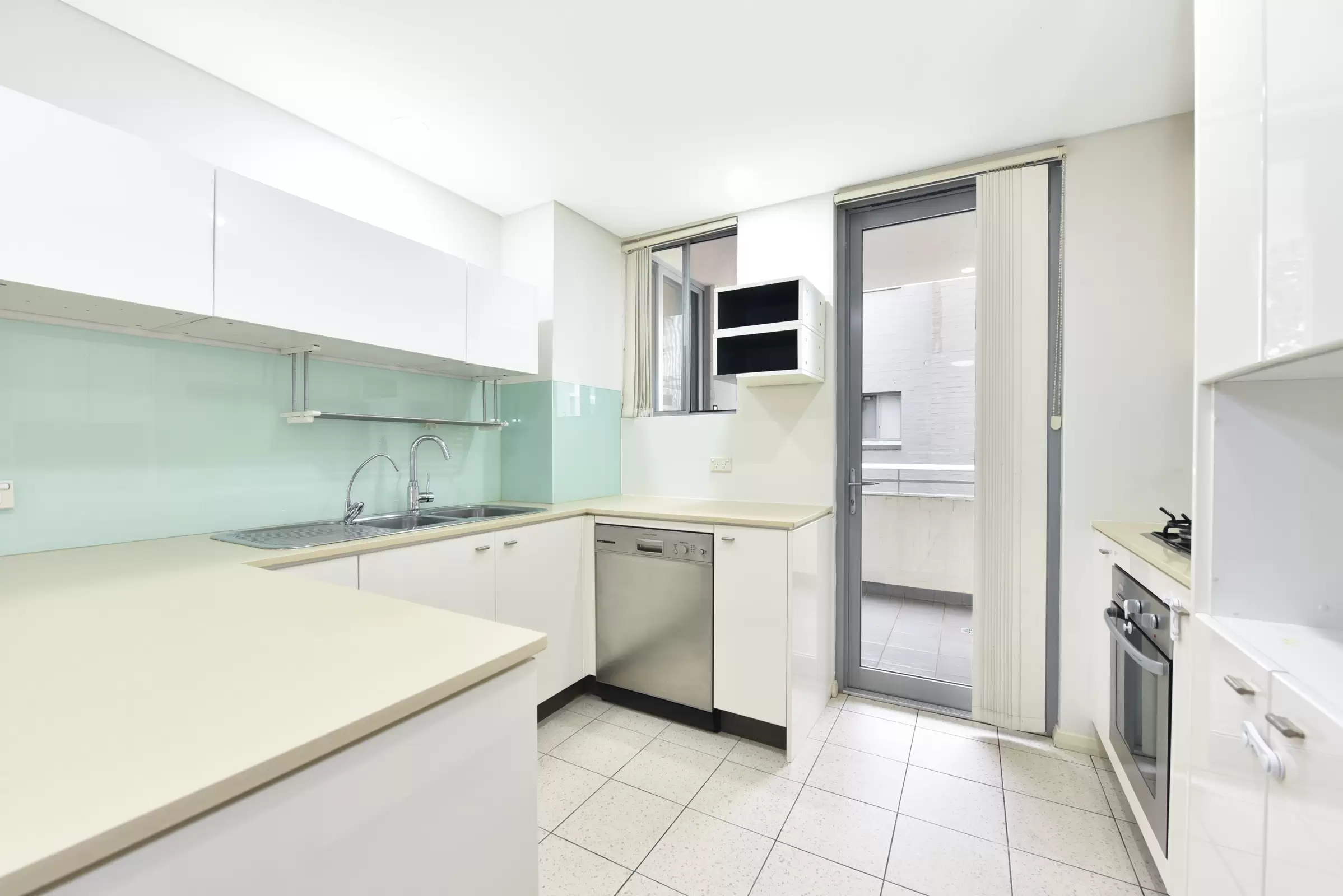 210/3 Stromboli Strait, Wentworth Point Leased by Chidiac Realty - image 1