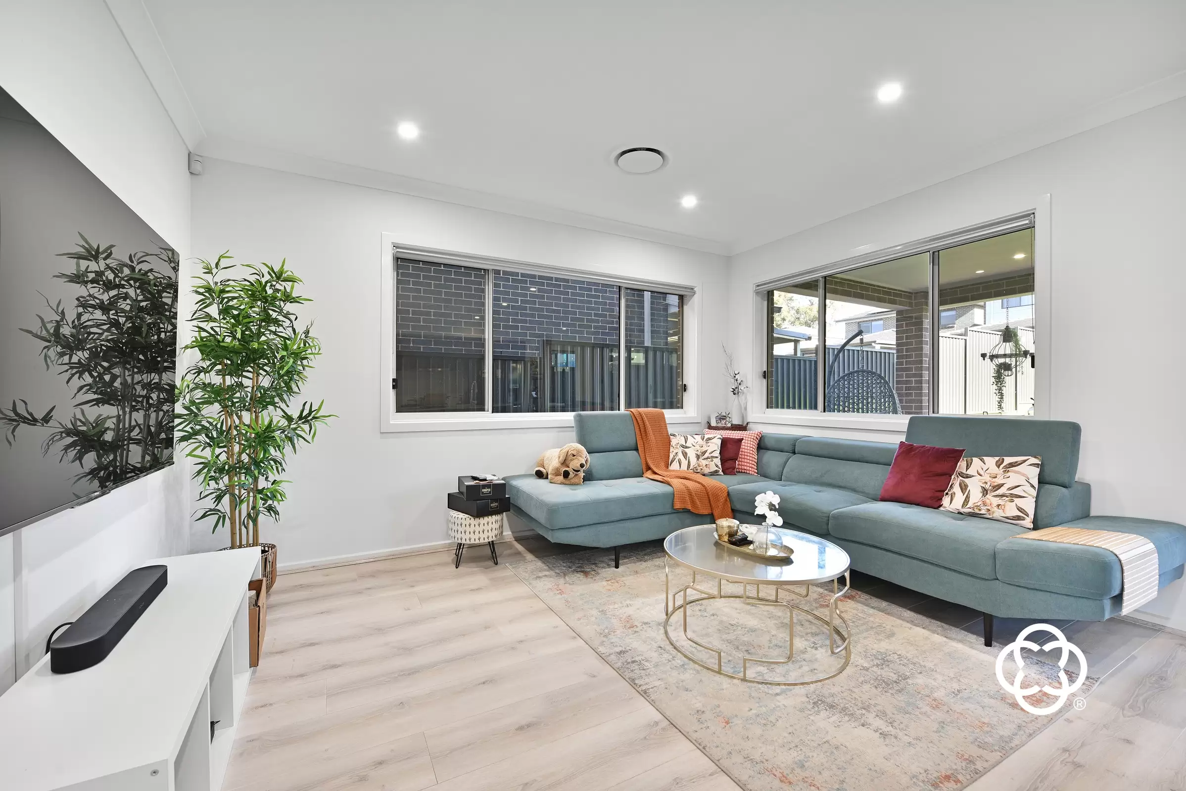 8 Barabung Street, Austral Leased by Chidiac Realty - image 4