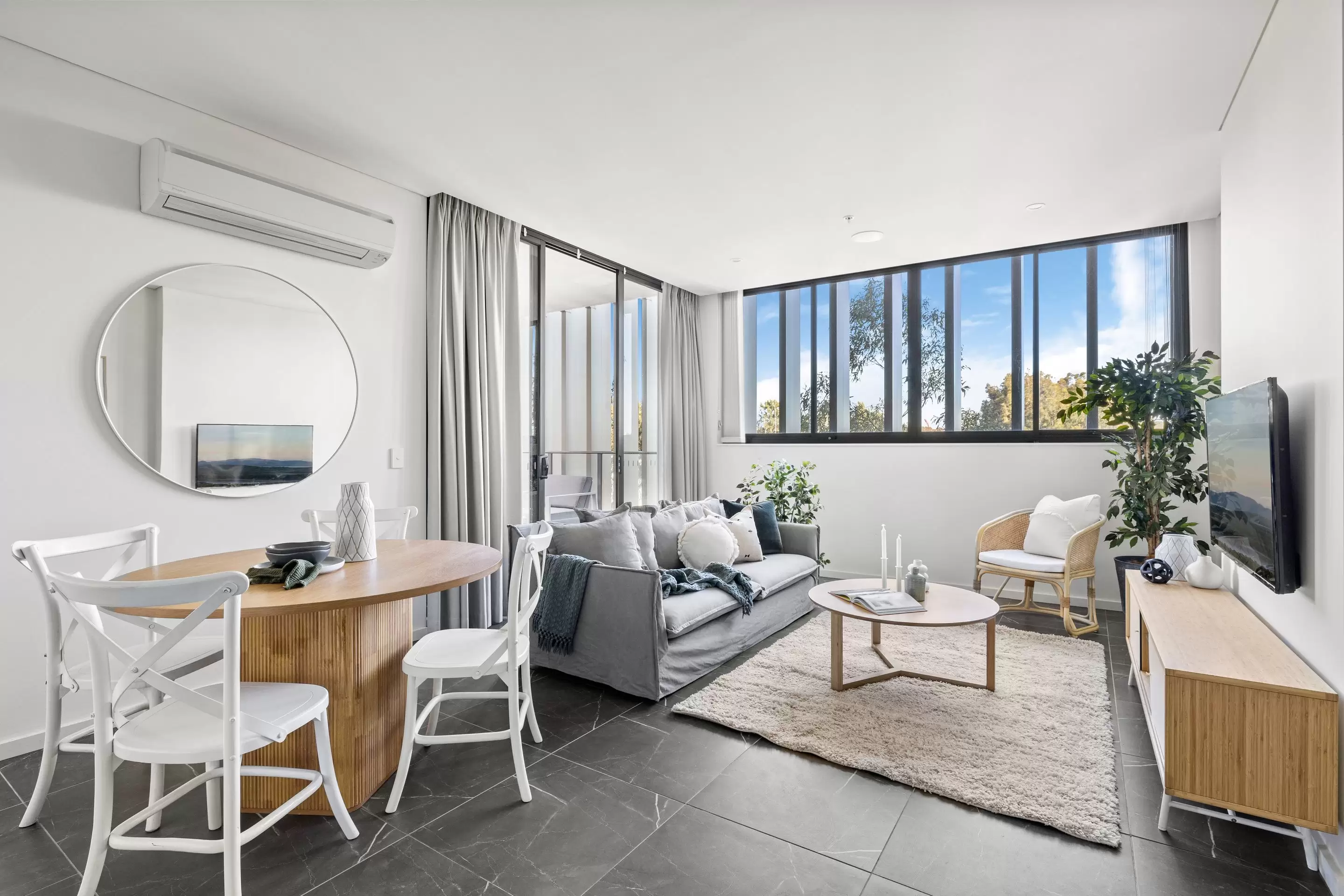 8022/11 Bennelong Parkway, Wentworth Point Sold by Chidiac Realty - image 6