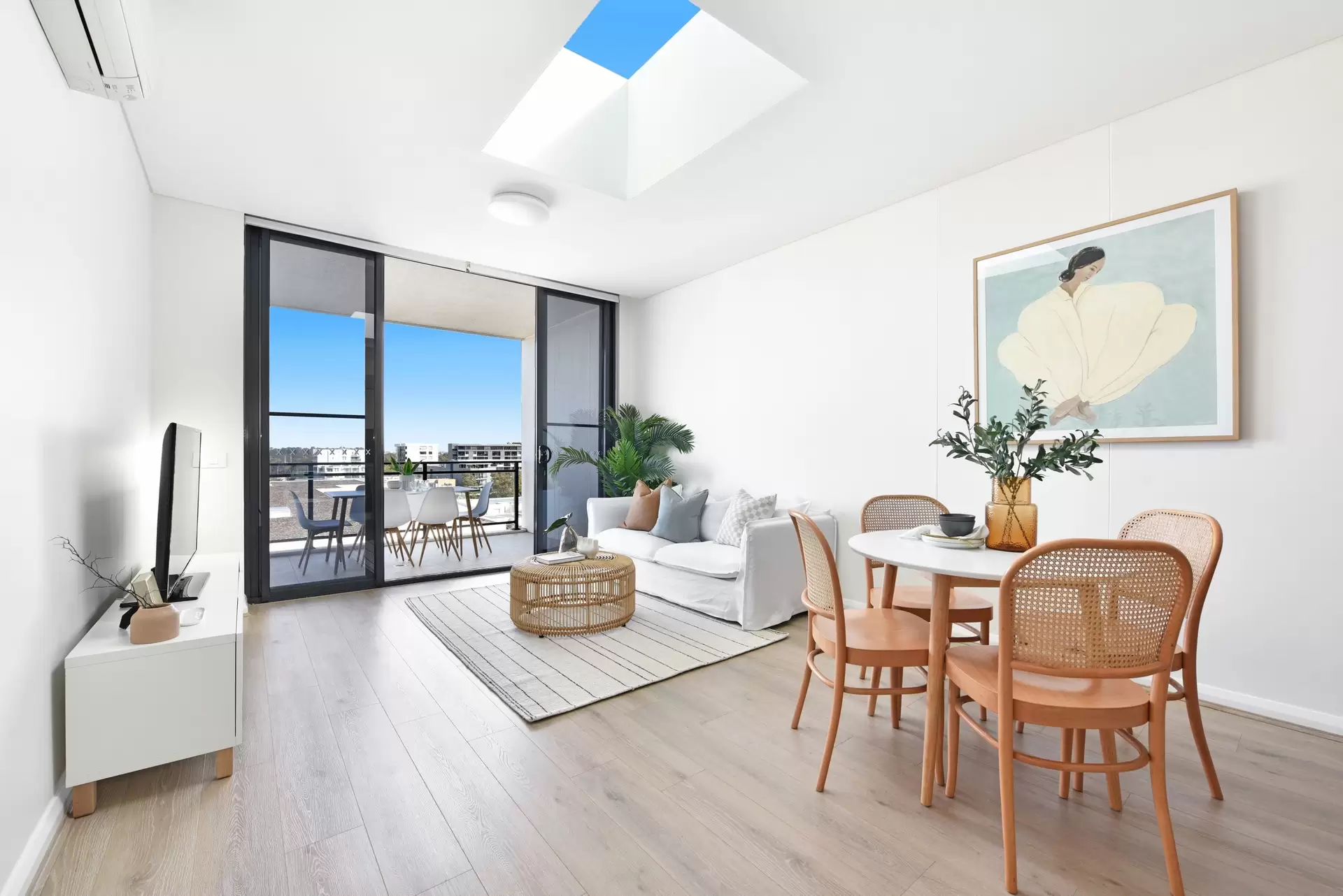 818/26 Baywater Drive, Wentworth Point Sold by Chidiac Realty - image 1