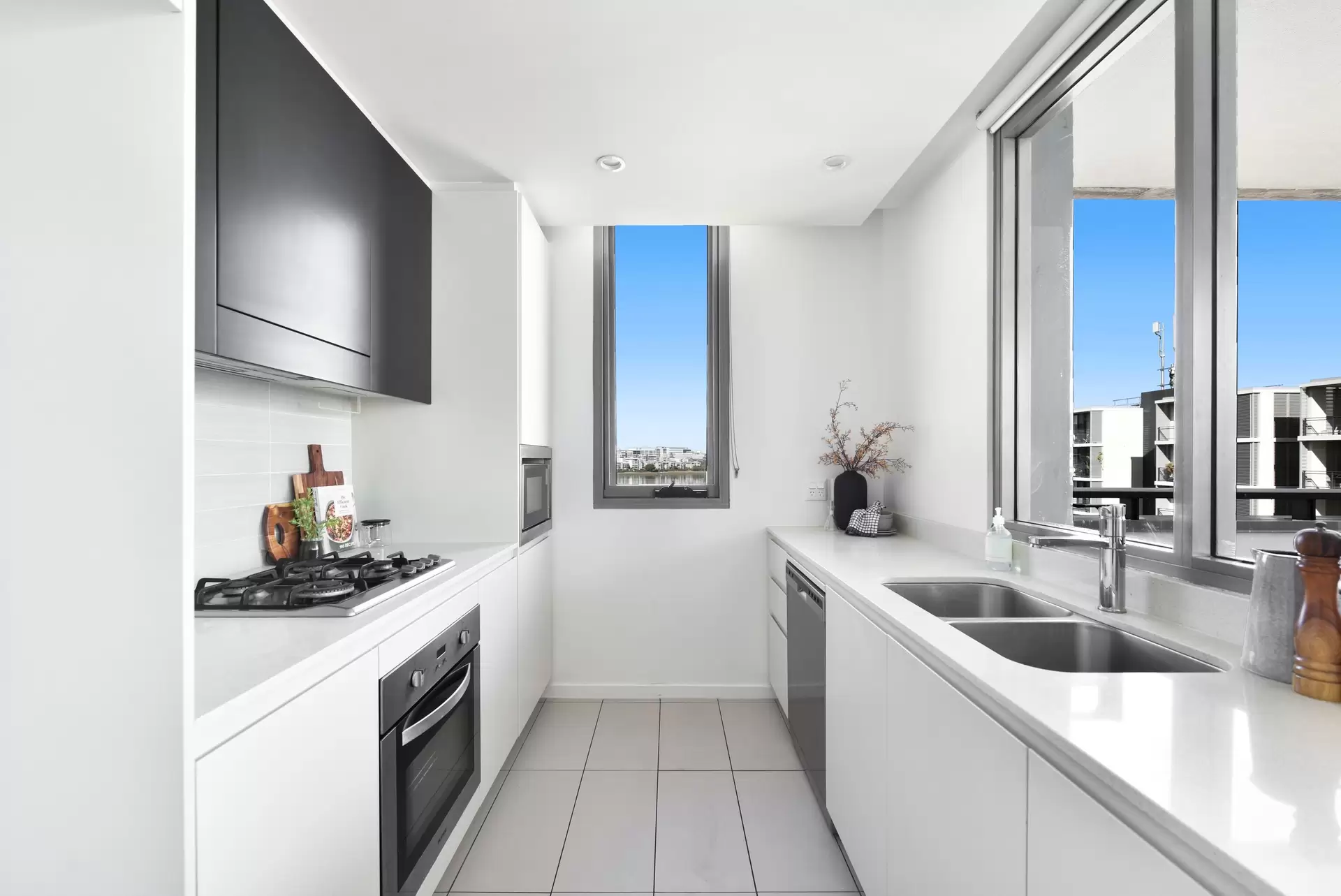 716/19 Baywater Drive, Wentworth Point Sold by Chidiac Realty - image 1