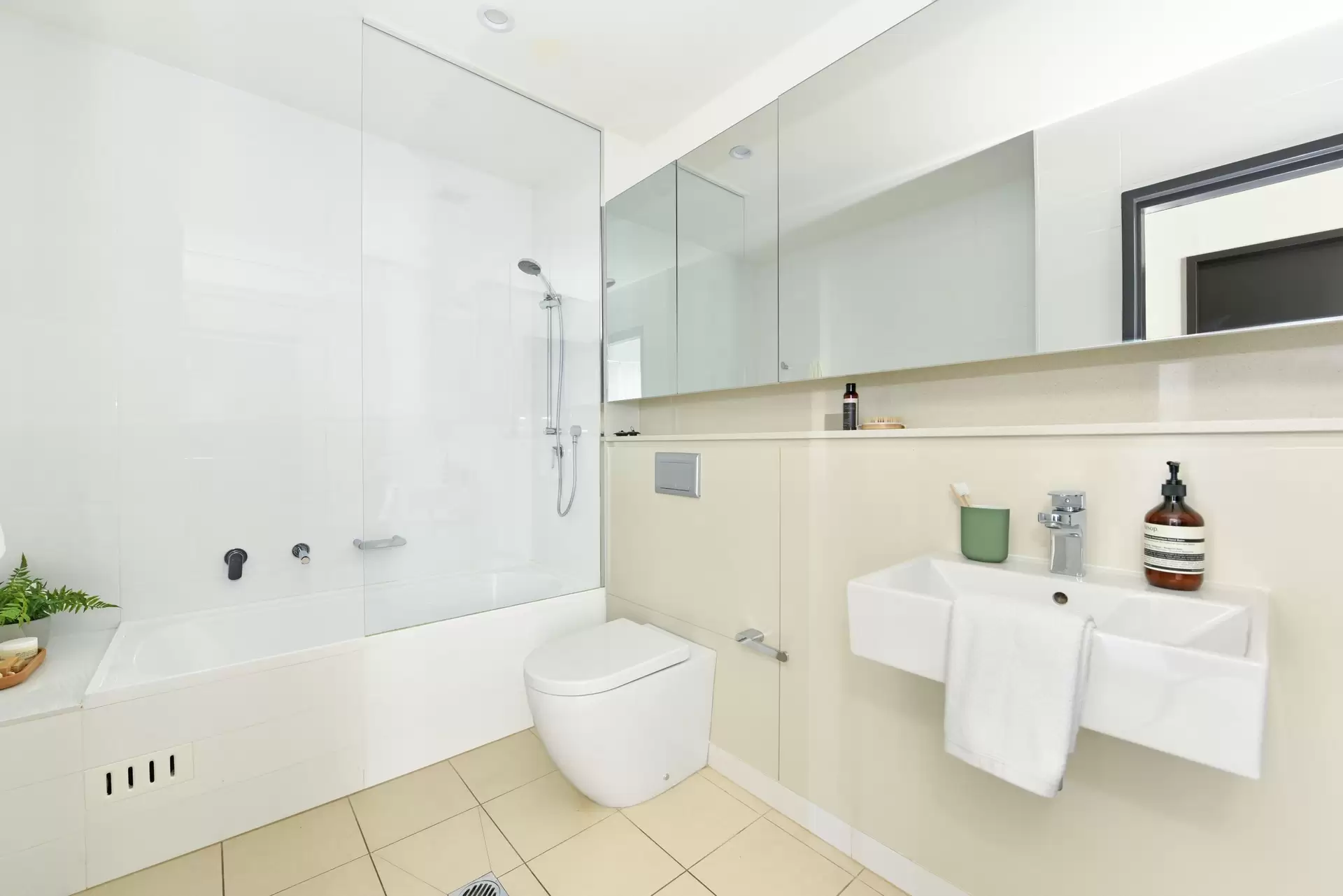 716/19 Baywater Drive, Wentworth Point Sold by Chidiac Realty - image 1