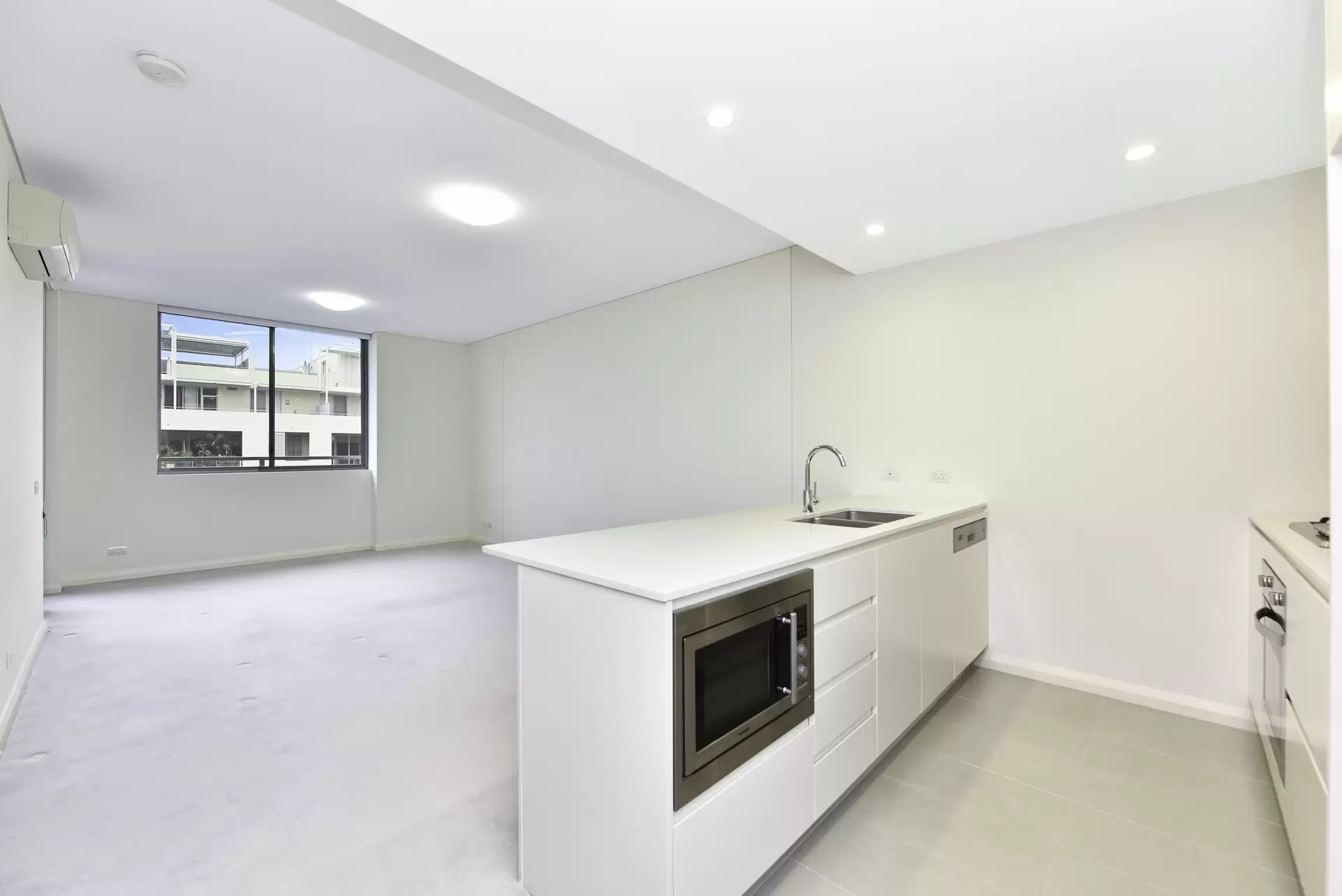 605/7 Stromboli Strait, Wentworth Point Leased by Chidiac Realty - image 1