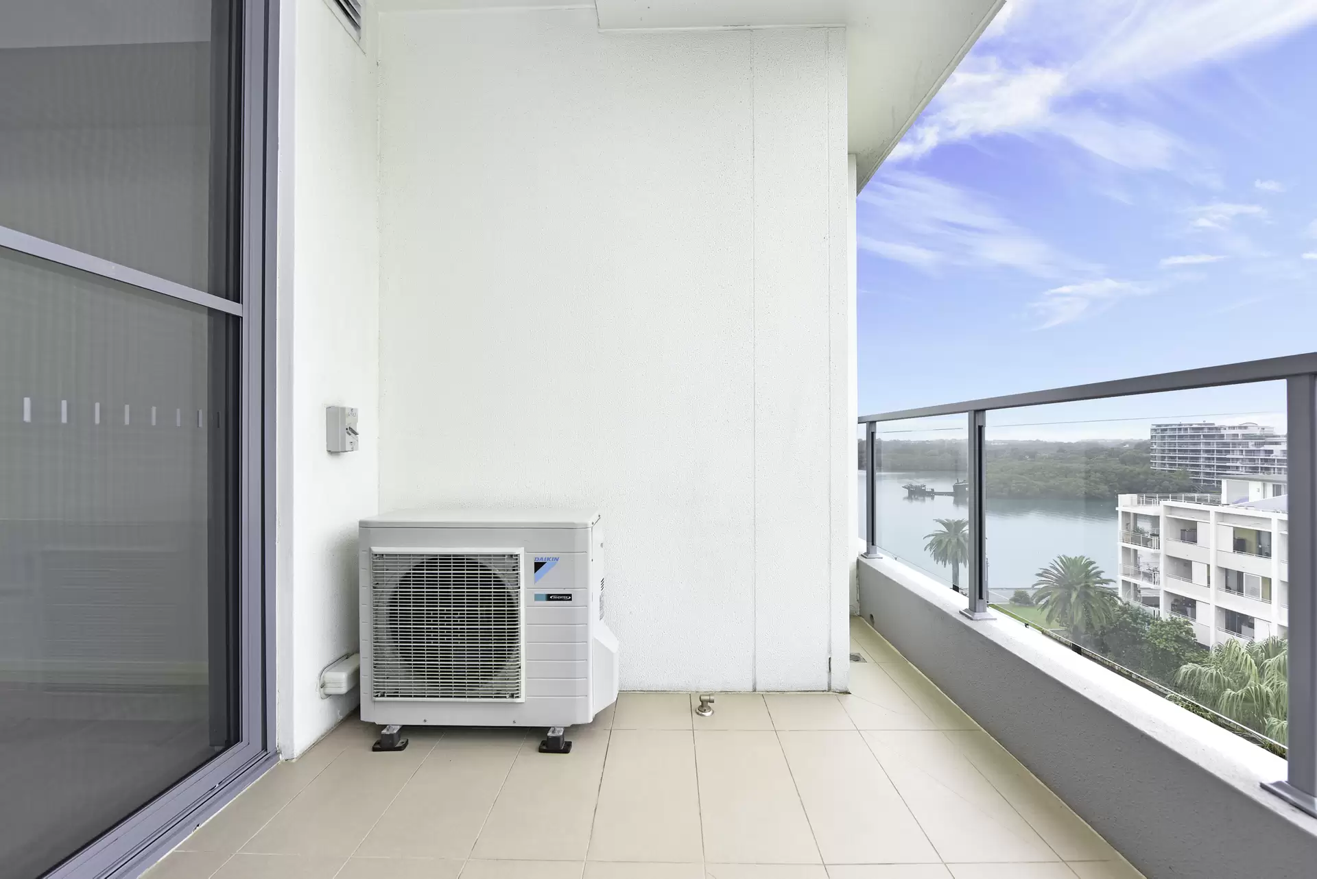 605/7 Stromboli Strait, Wentworth Point Leased by Chidiac Realty - image 1