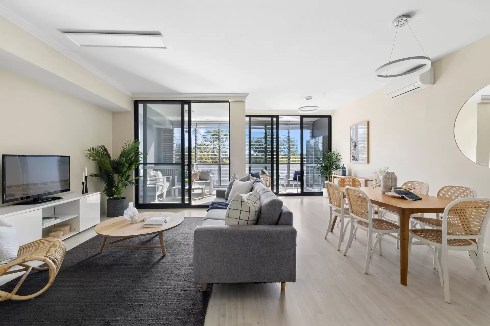 404/47 Hill Road, Wentworth Point Sold by Chidiac Realty - image 1