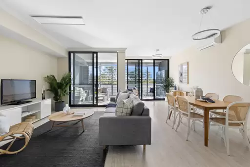 404/47 Hill Road, Wentworth Point Sold by Chidiac Realty