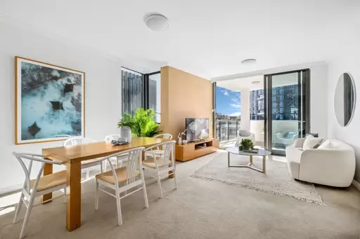 903/5 Waterways Street, Wentworth Point Sold by Chidiac Realty