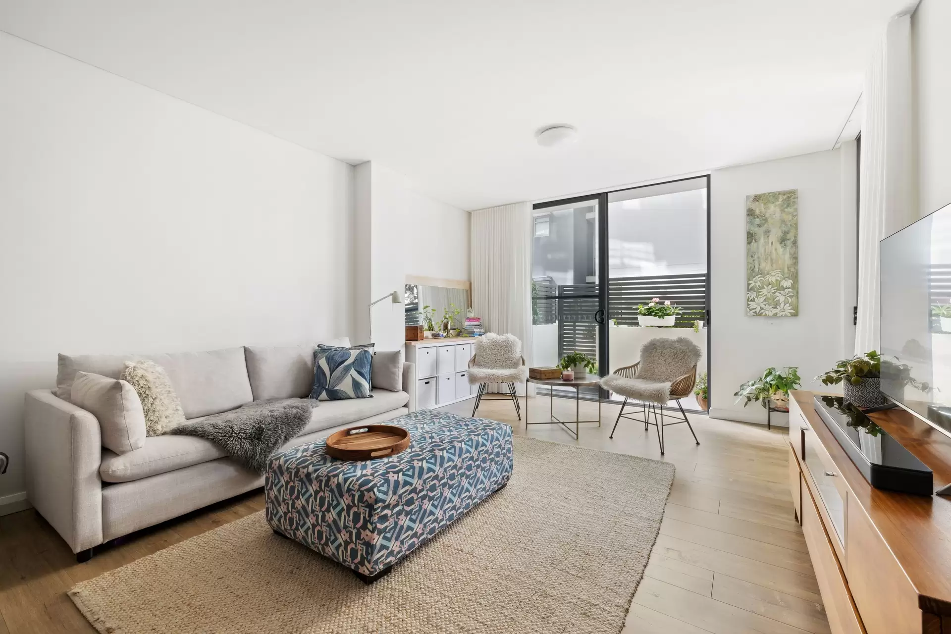 207/7 Stromboli Strait, Wentworth Point Sold by Chidiac Realty - image 1