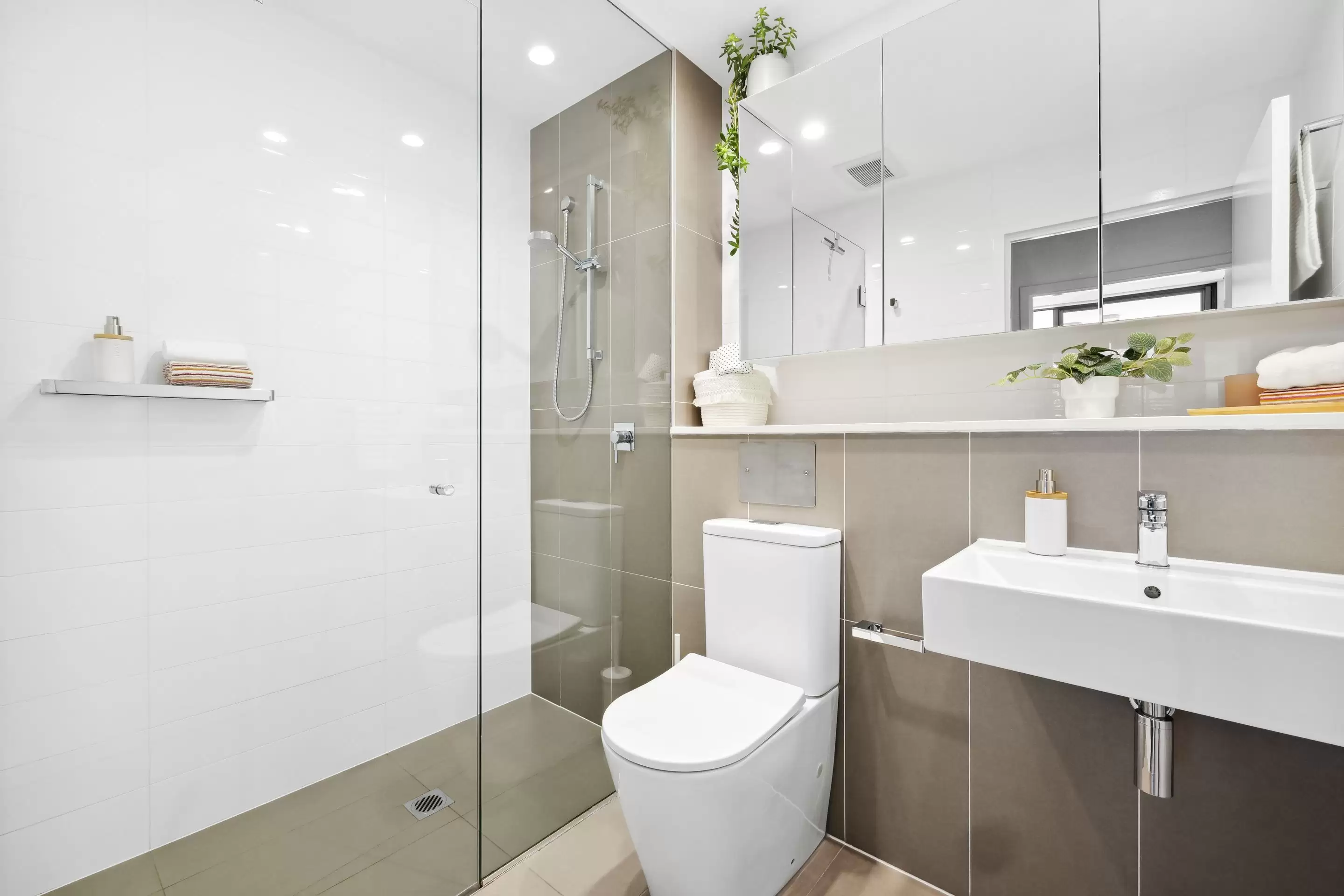 207/7 Stromboli Strait, Wentworth Point Sold by Chidiac Realty - image 7