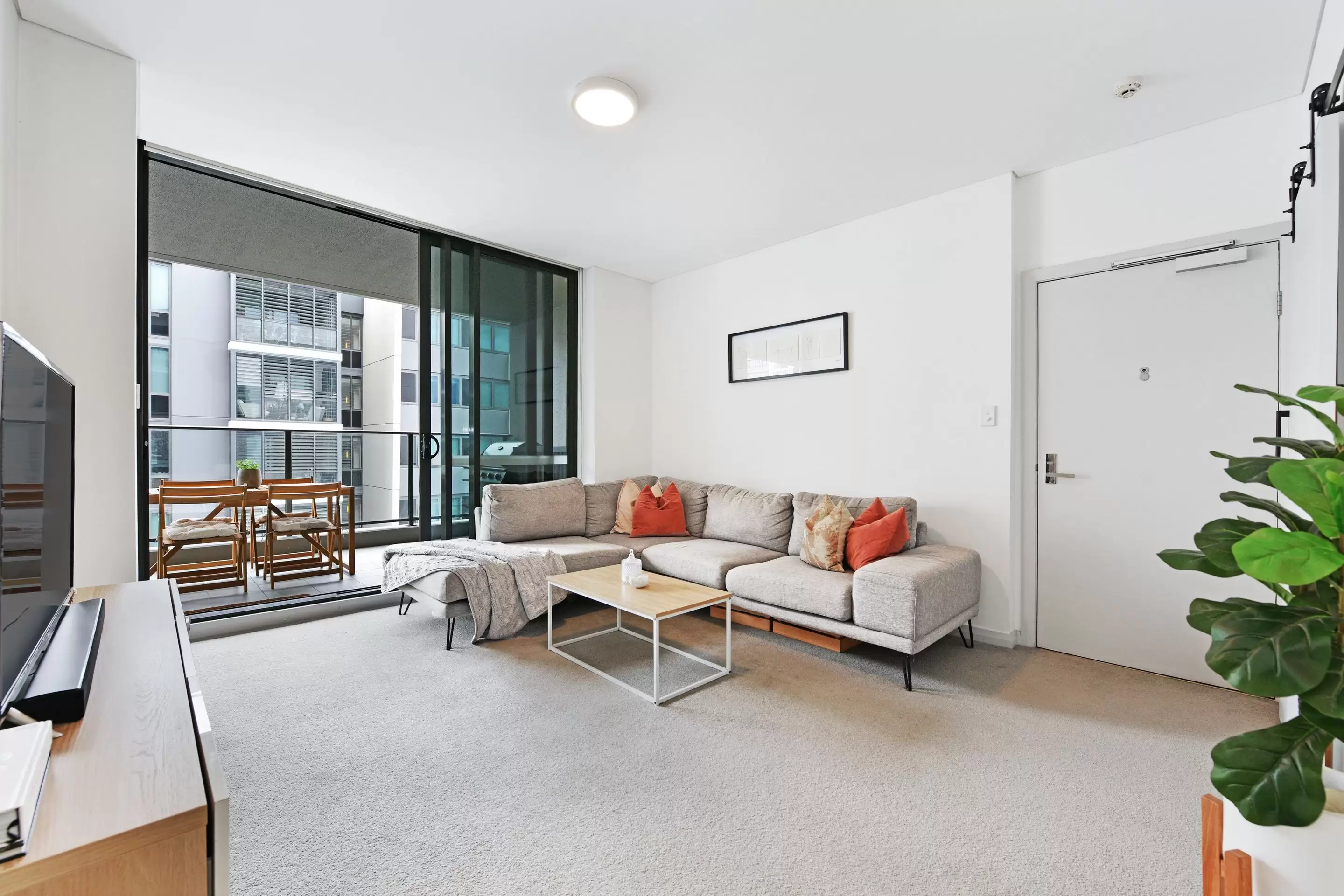 608/55 Hill Road, Wentworth Point Sold by Chidiac Realty - image 6