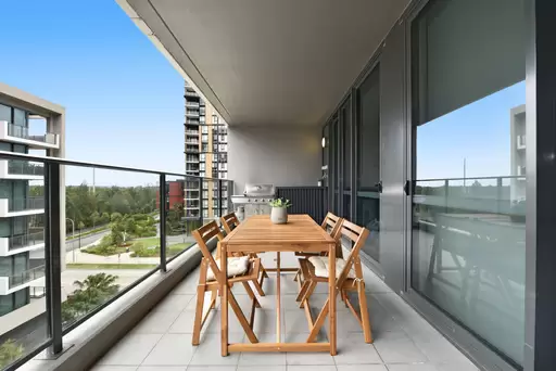 608/55 Hill Road, Wentworth Point Sold by Chidiac Realty
