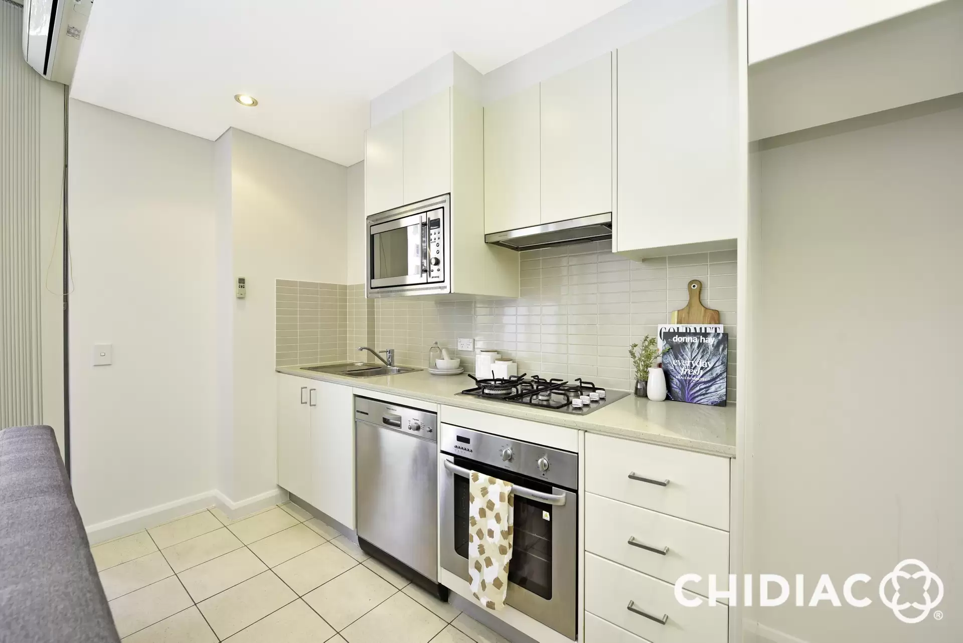 215/21 Hill Road, Wentworth Point Leased by Chidiac Realty - image 1