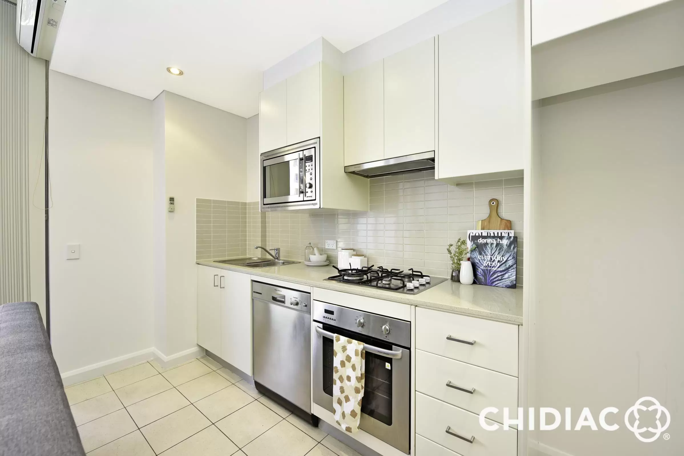 215/21 Hill Road, Wentworth Point Leased by Chidiac Realty - image 3