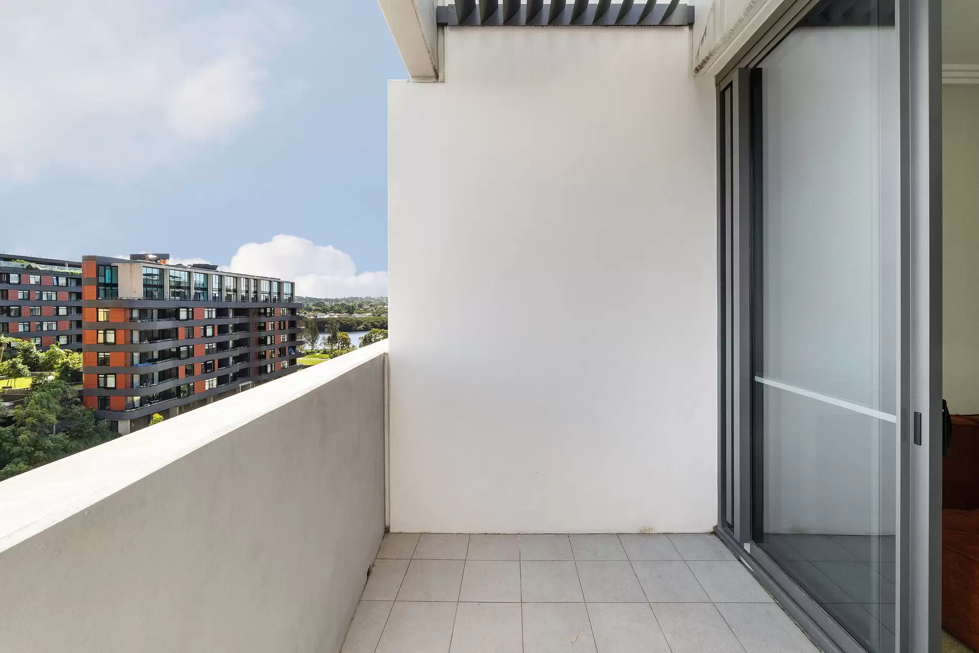 803/53 Hill Road, Wentworth Point Sold by Chidiac Realty - image 1