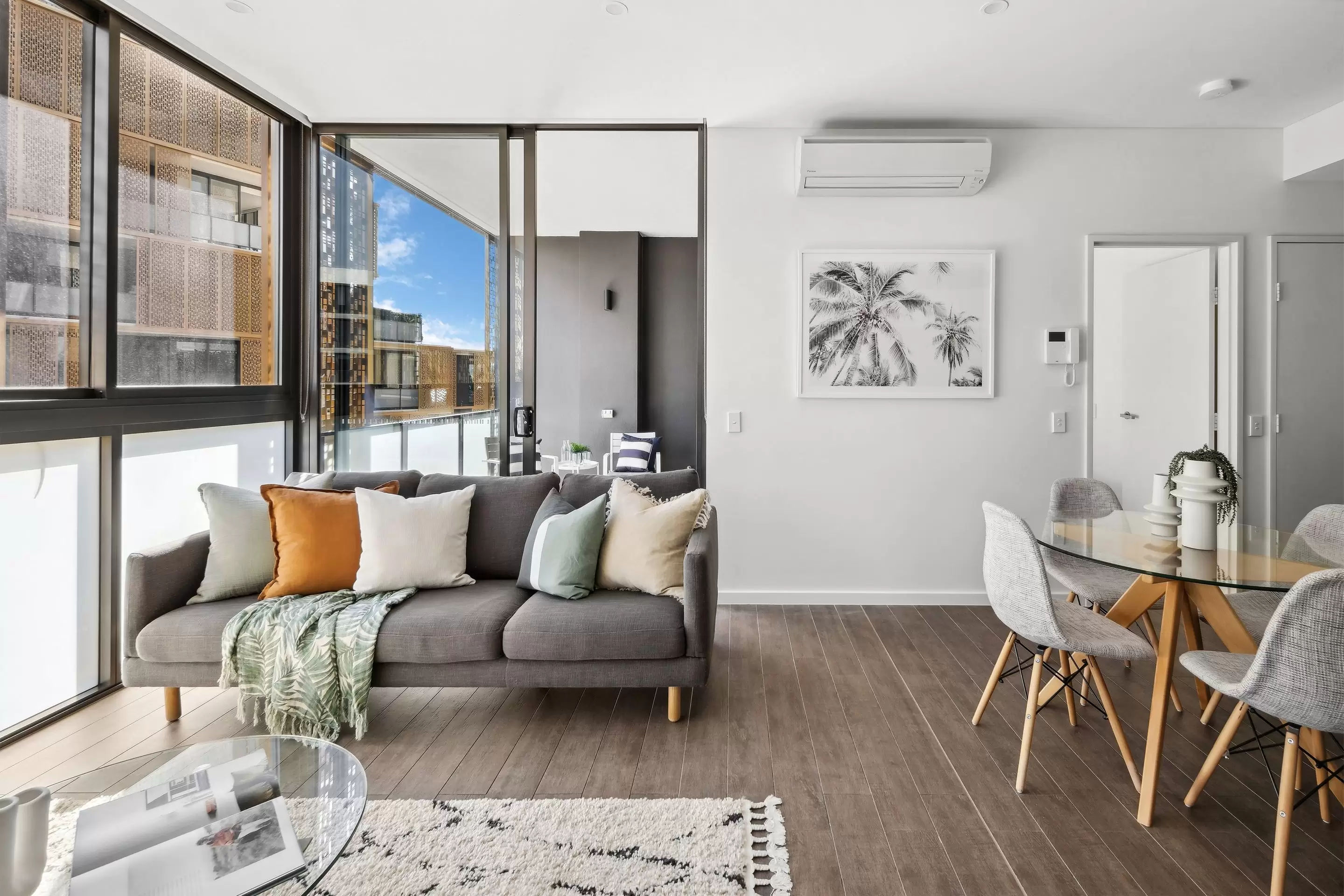 523/1C Burroway Road, Wentworth Point Sold by Chidiac Realty - image 3