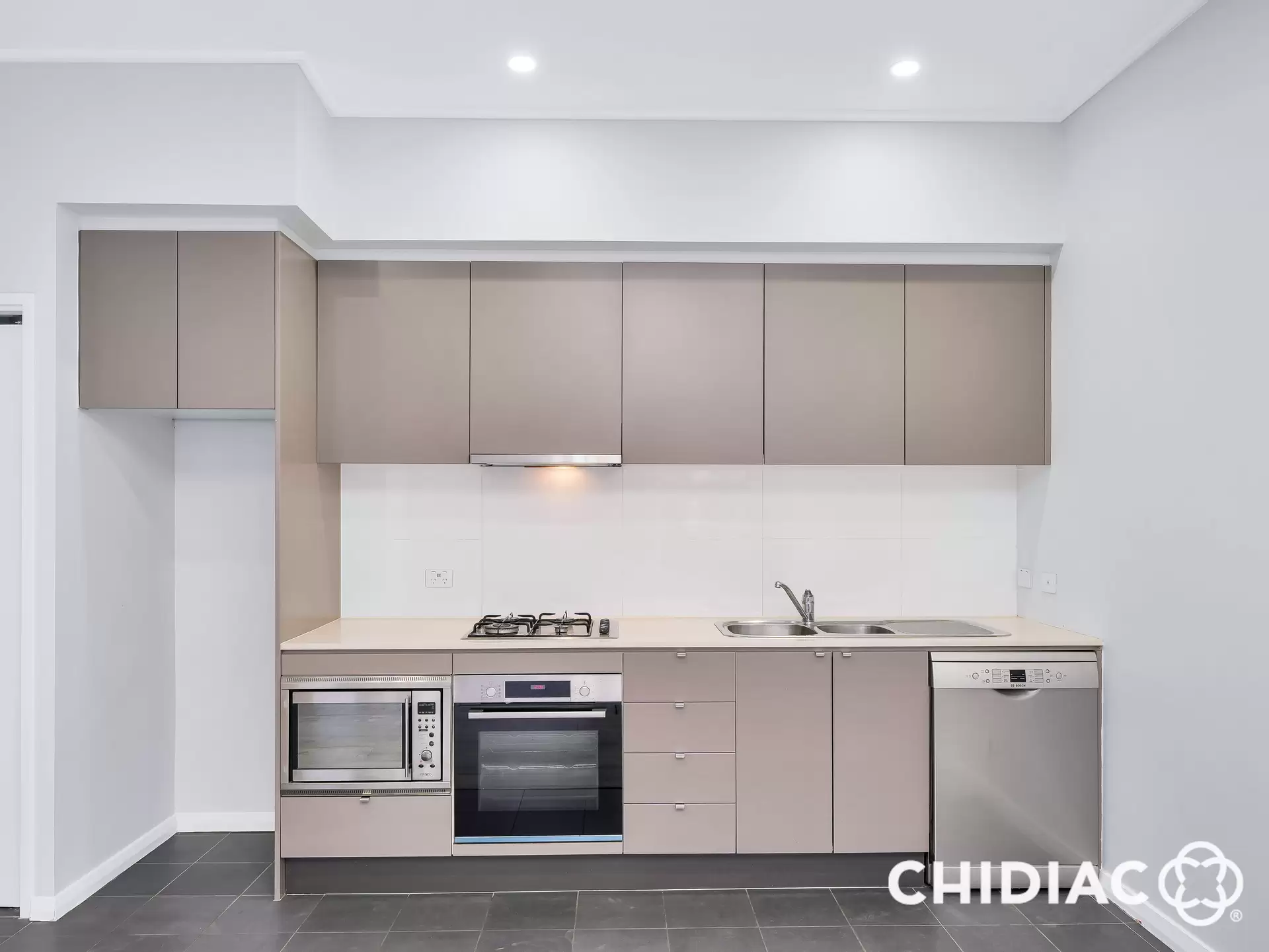 212/18 Marine Parade, Wentworth Point Leased by Chidiac Realty - image 1