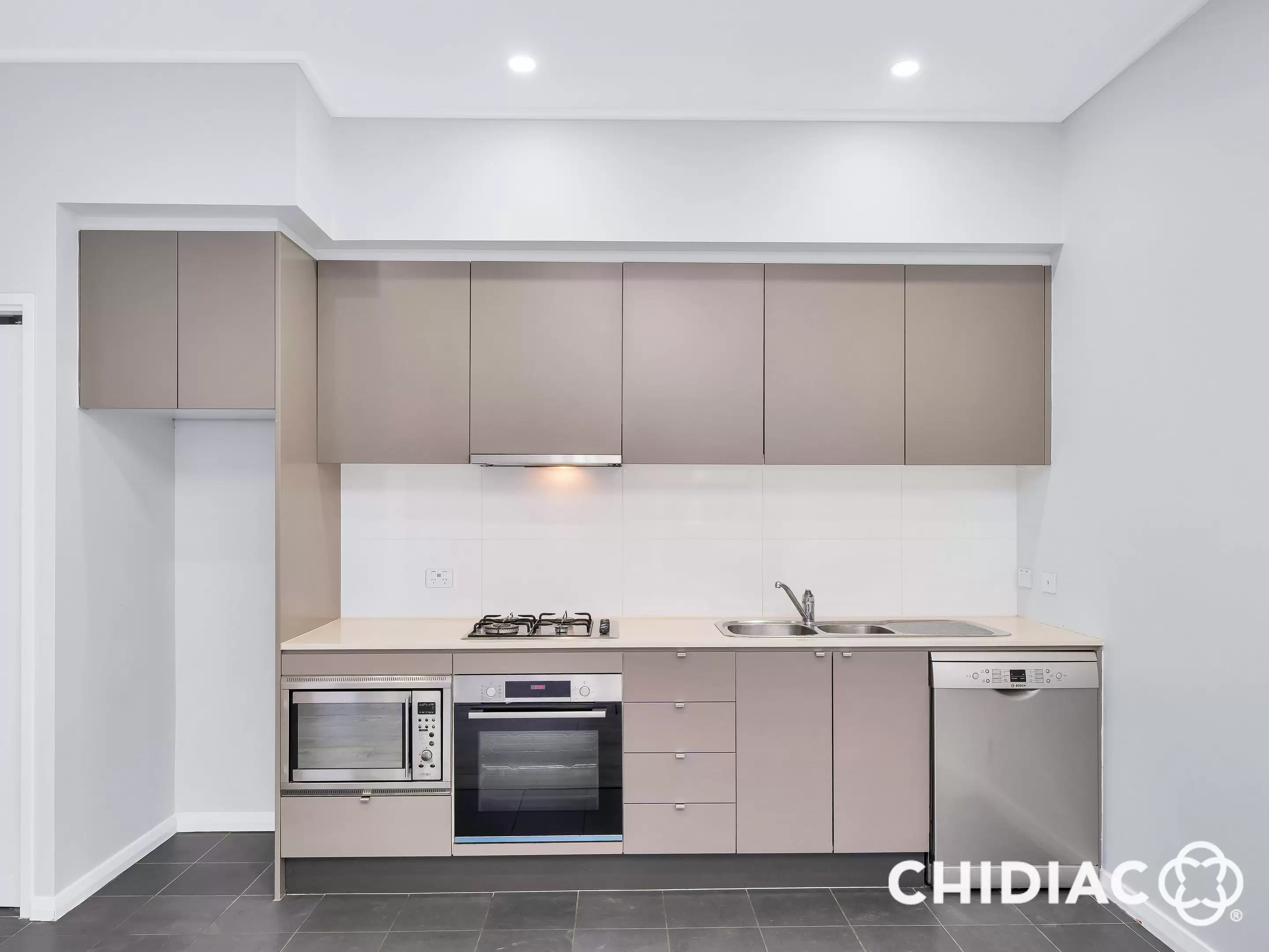212/18 Marine Parade, Wentworth Point Leased by Chidiac Realty - image 3