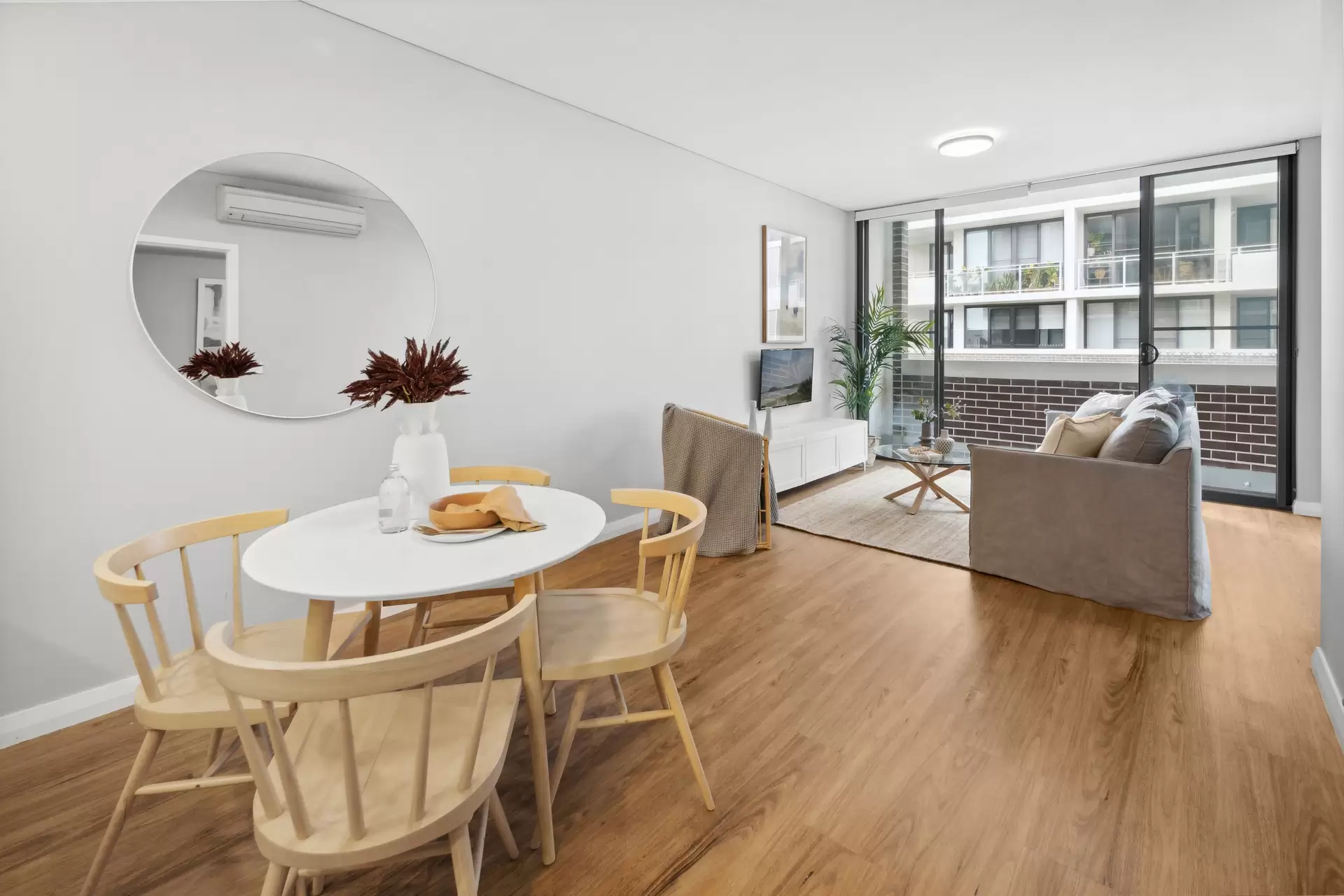 432/43 Amalfi Drive, Wentworth Point Sold by Chidiac Realty - image 1