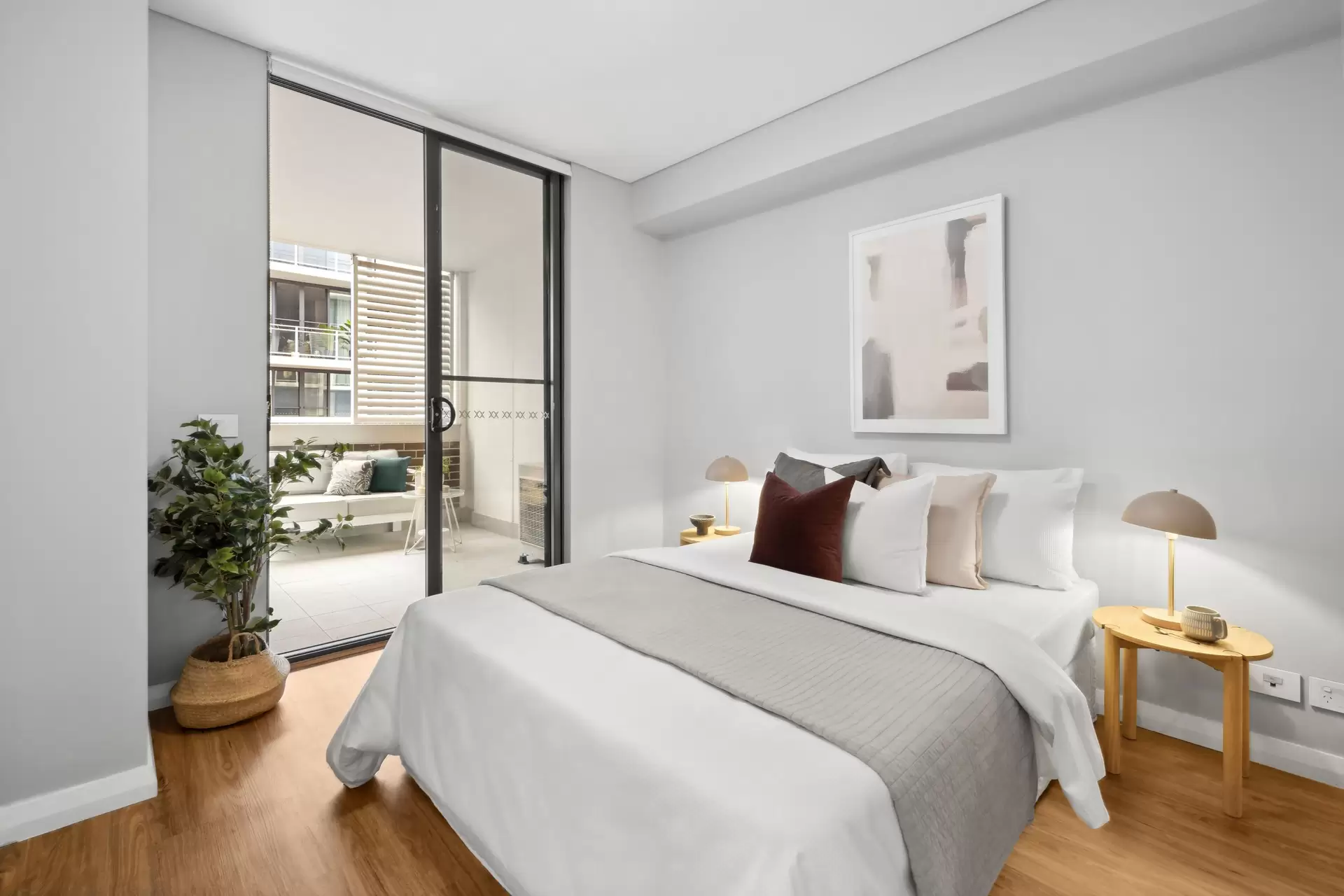 432/43 Amalfi Drive, Wentworth Point Sold by Chidiac Realty - image 1