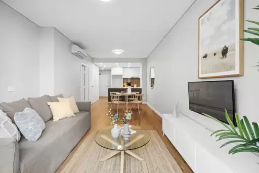 432/43 Amalfi Drive, Wentworth Point Sold by Chidiac Realty