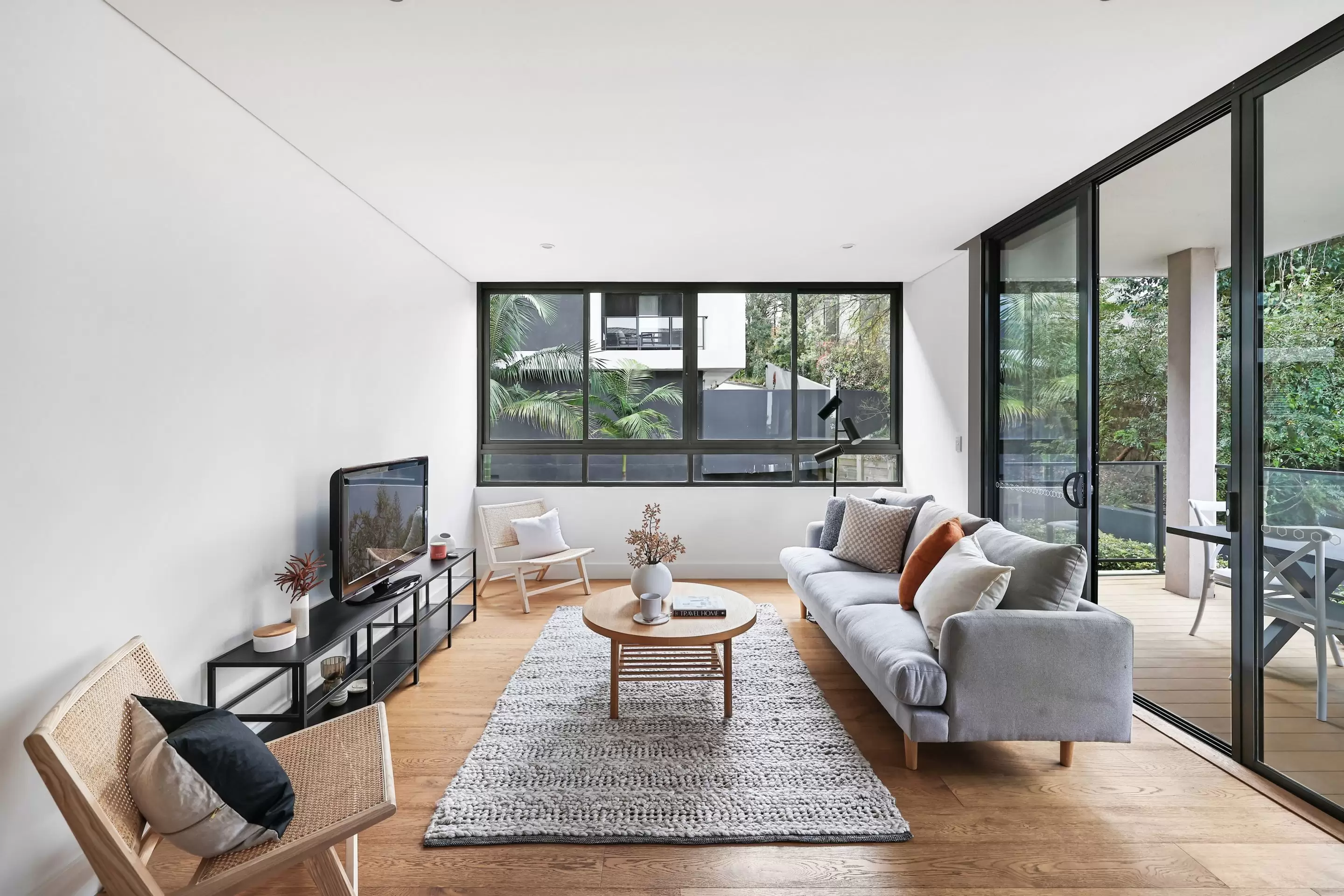 B102/5-7 Telegraph Road, Pymble Sold by Chidiac Realty - image 3