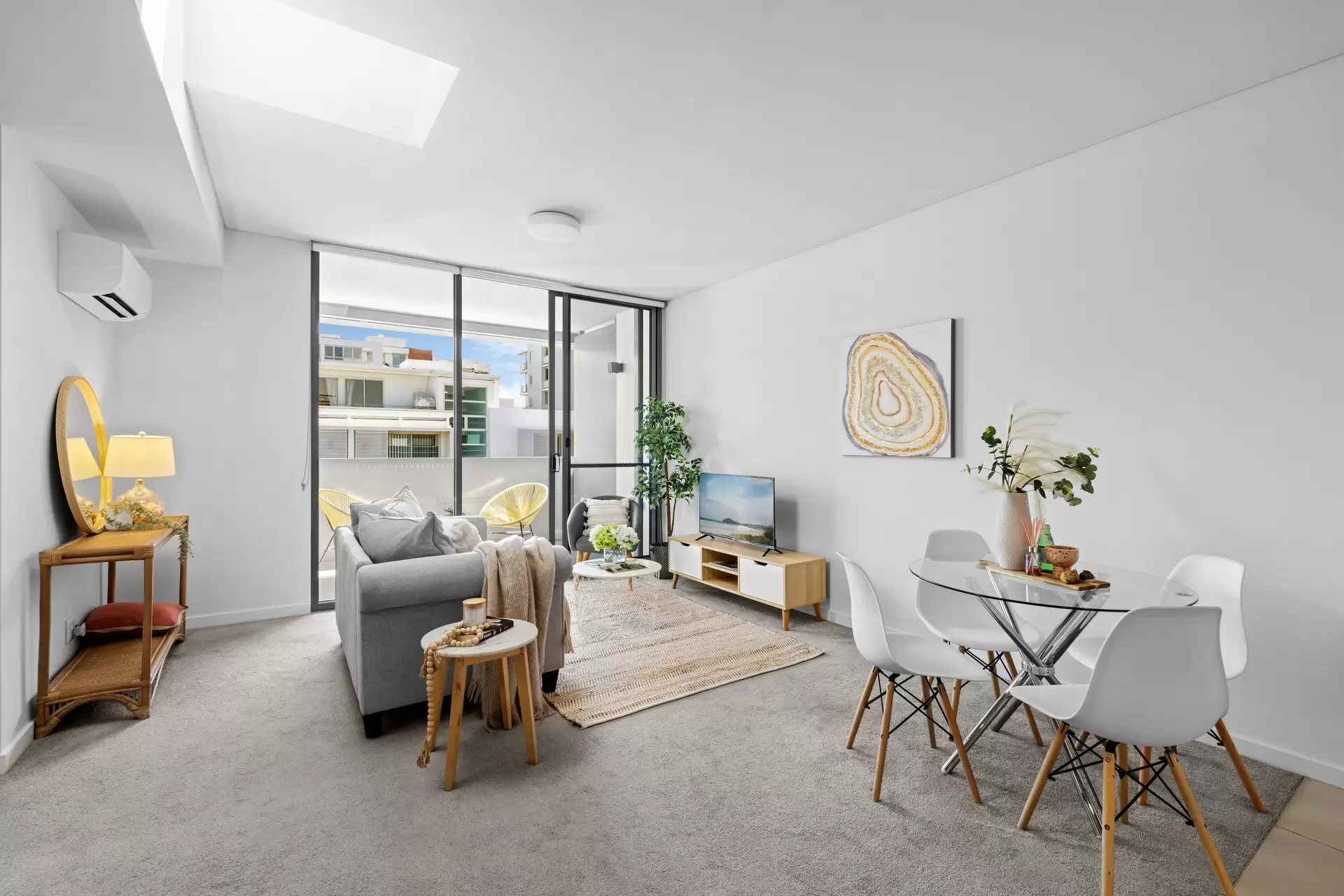 408/16 Savona Drive, Wentworth Point Sold by Chidiac Realty - image 1
