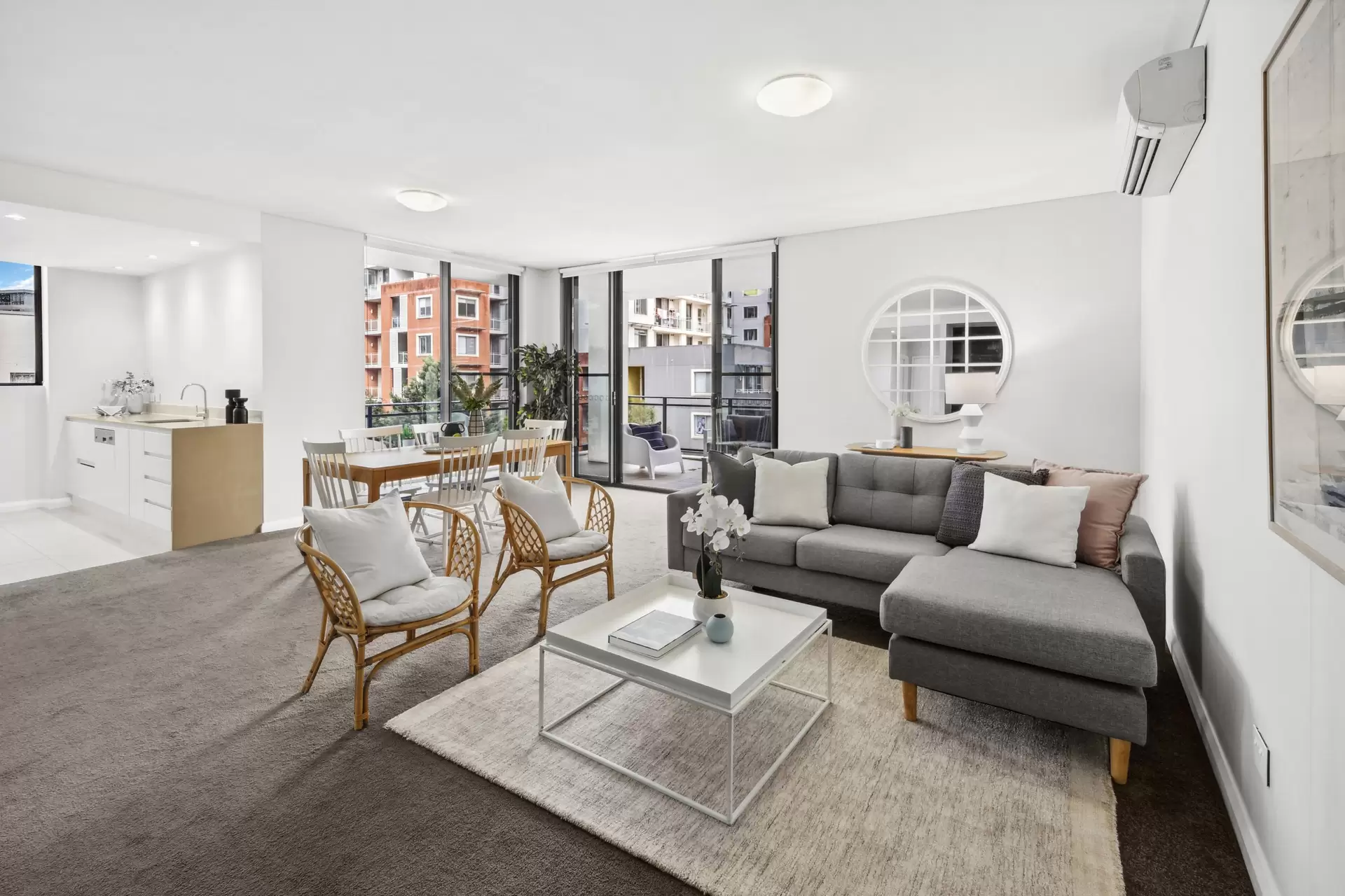 401/46 Amalfi Drive, Wentworth Point Sold by Chidiac Realty - image 1
