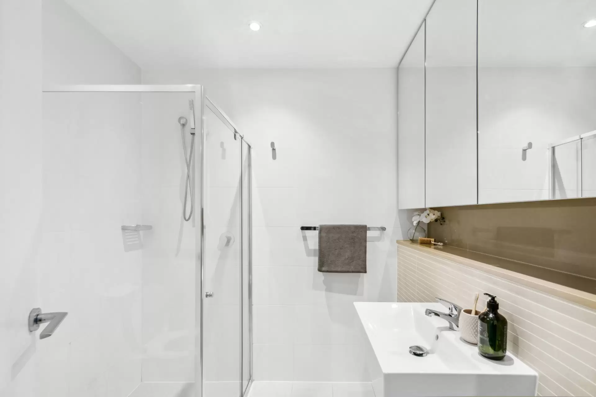 401/46 Amalfi Drive, Wentworth Point Sold by Chidiac Realty - image 1