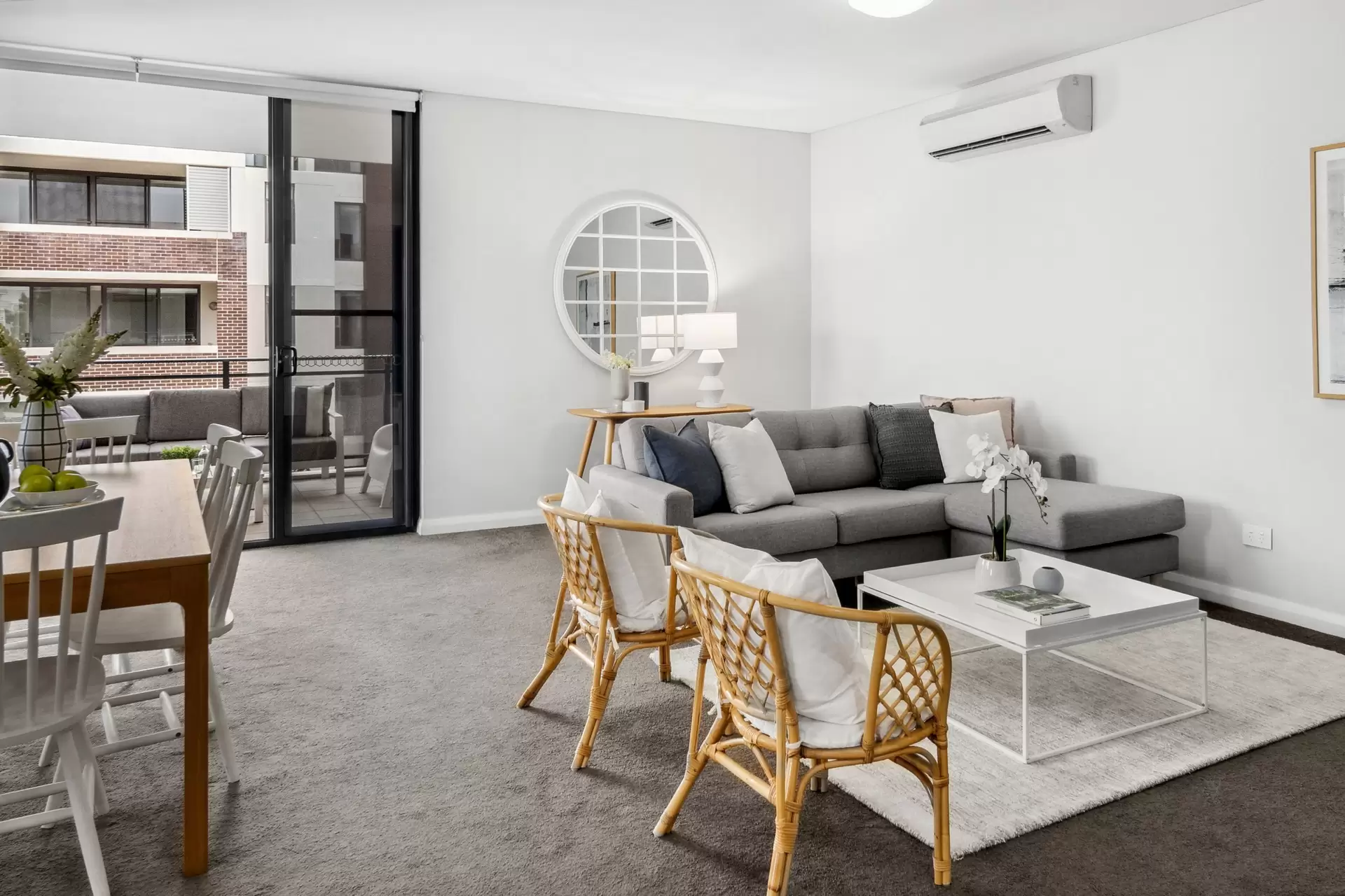 401/46 Amalfi Drive, Wentworth Point Sold by Chidiac Realty - image 1