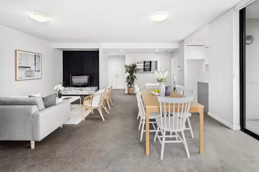 401/46 Amalfi Drive, Wentworth Point Sold by Chidiac Realty