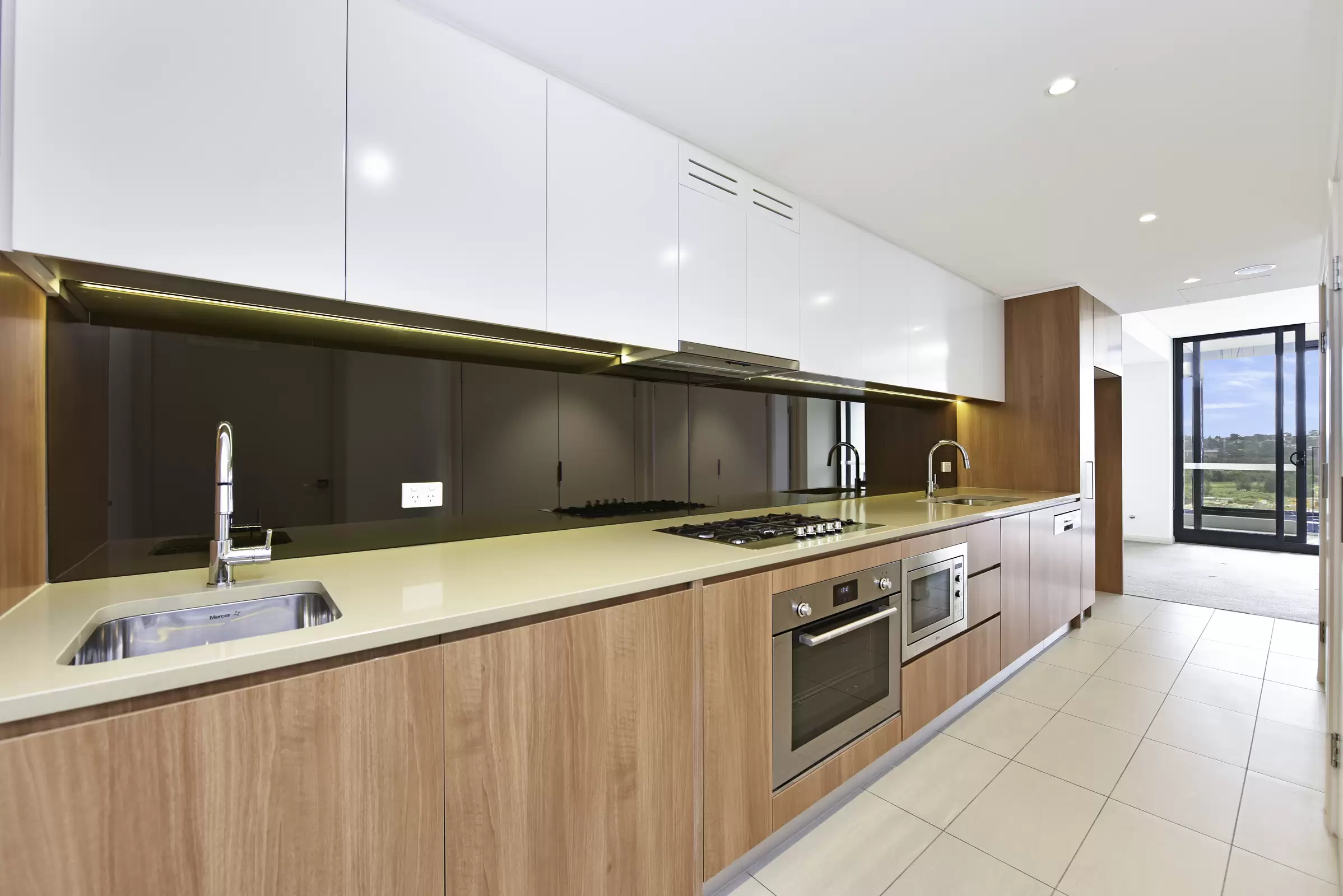 708/57 Hill Road, Wentworth Point Leased by Chidiac Realty - image 2