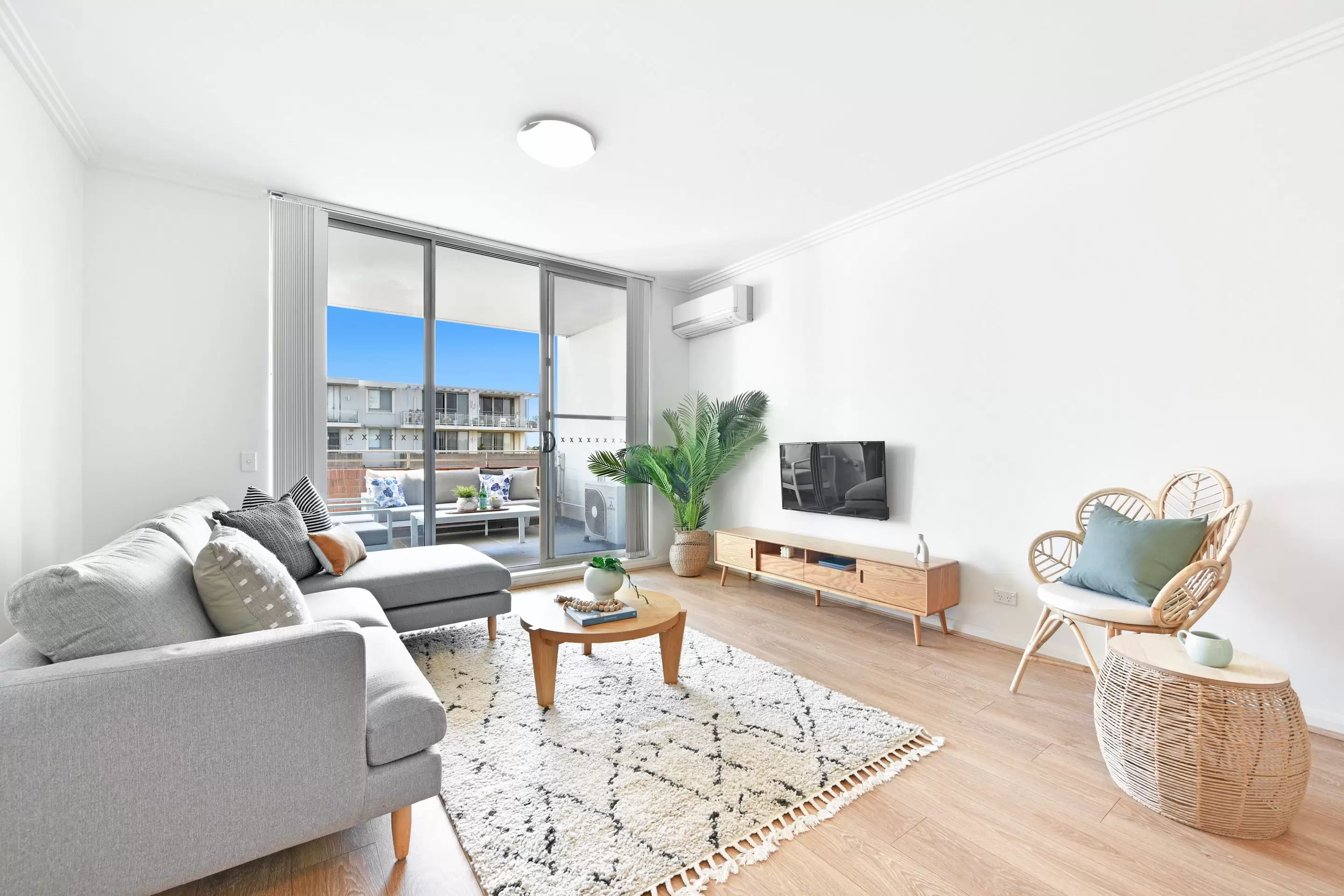 710/21 Hill Road, Wentworth Point Sold by Chidiac Realty - image 1