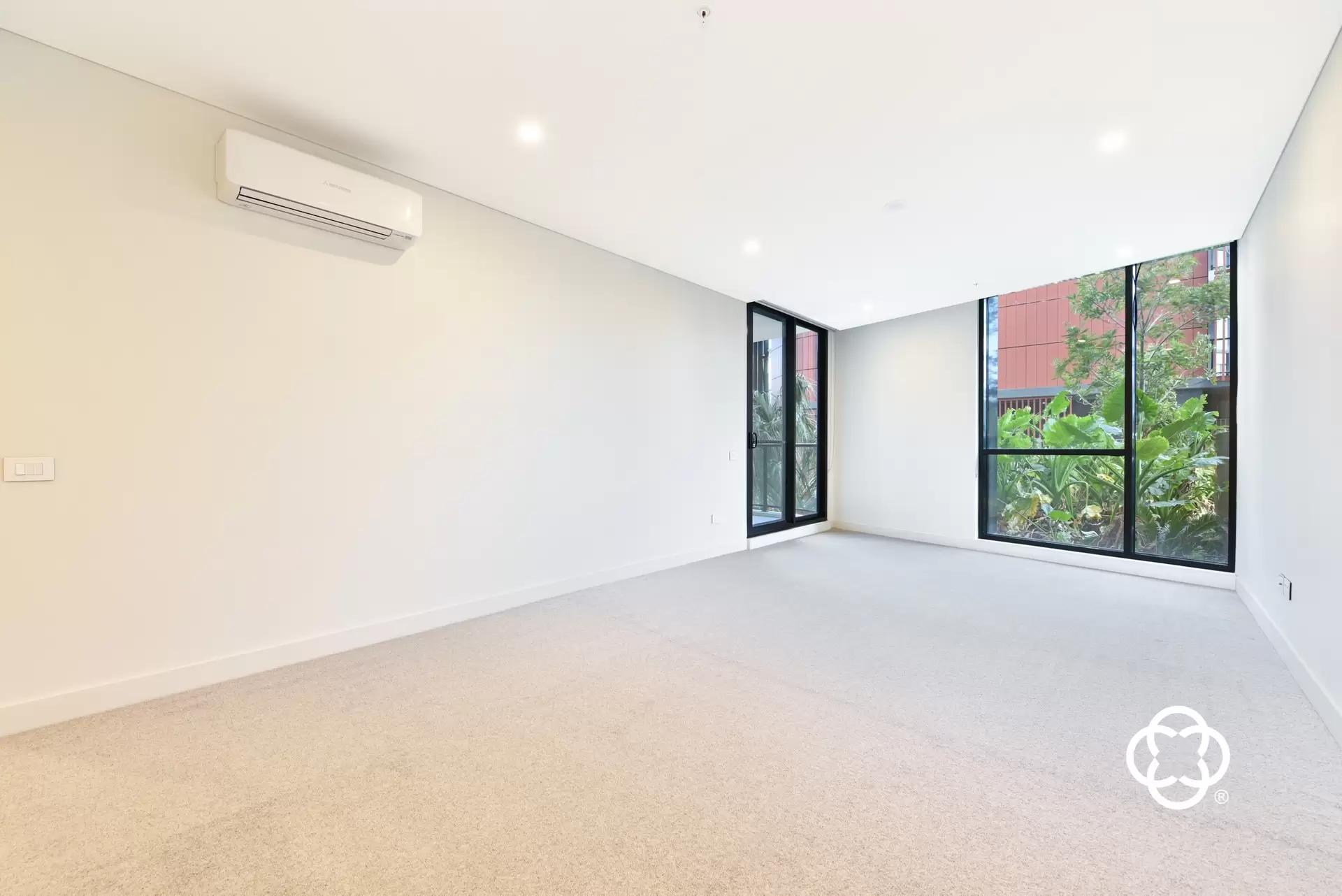 402/14 Hill Road, Wentworth Point Leased by Chidiac Realty - image 1