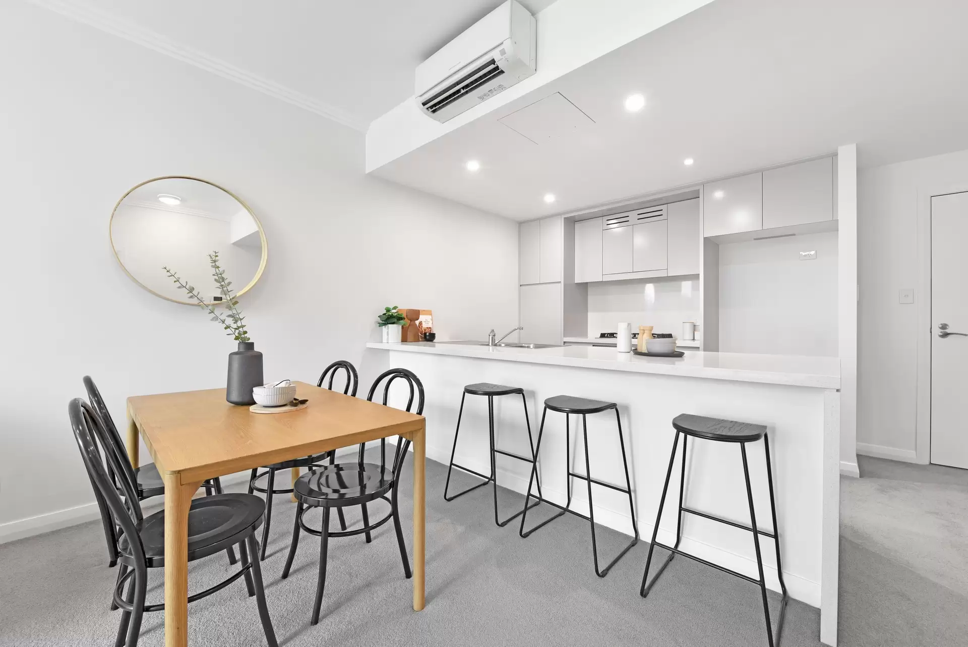 303/53 Hill Road, Wentworth Point Sold by Chidiac Realty - image 1