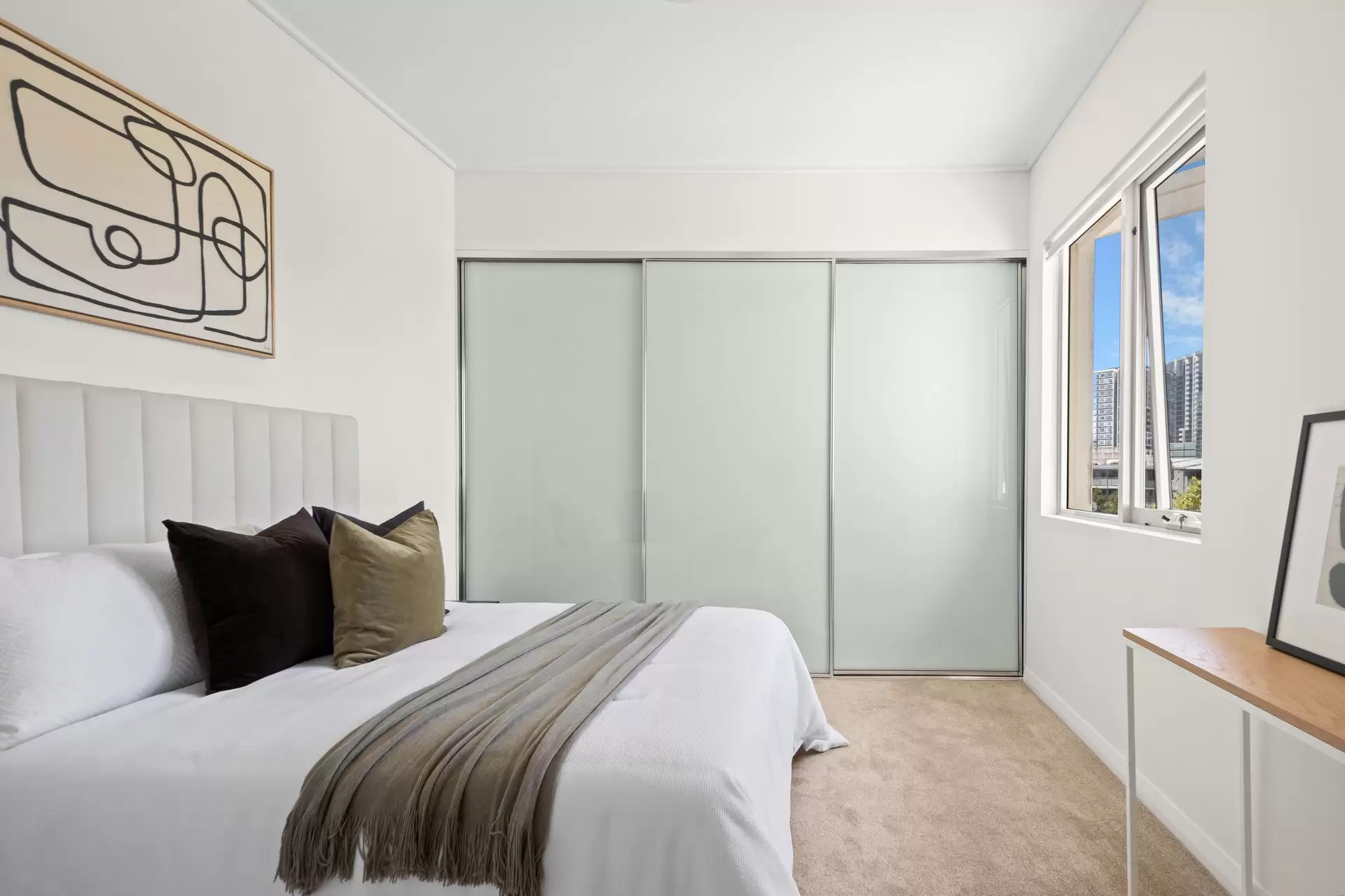 444/46 Baywater Drive, Wentworth Point Sold by Chidiac Realty - image 1