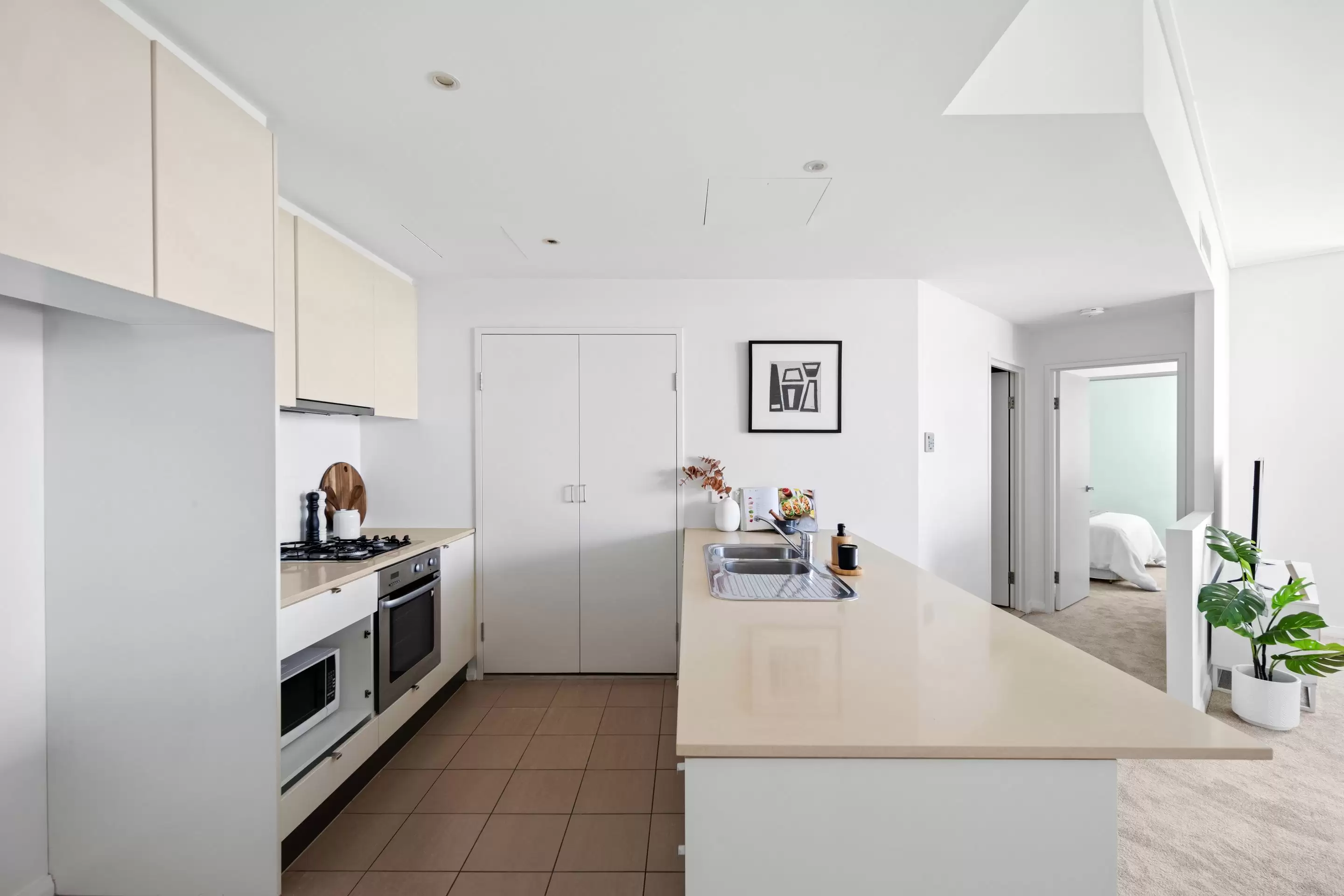 444/46 Baywater Drive, Wentworth Point Sold by Chidiac Realty - image 4