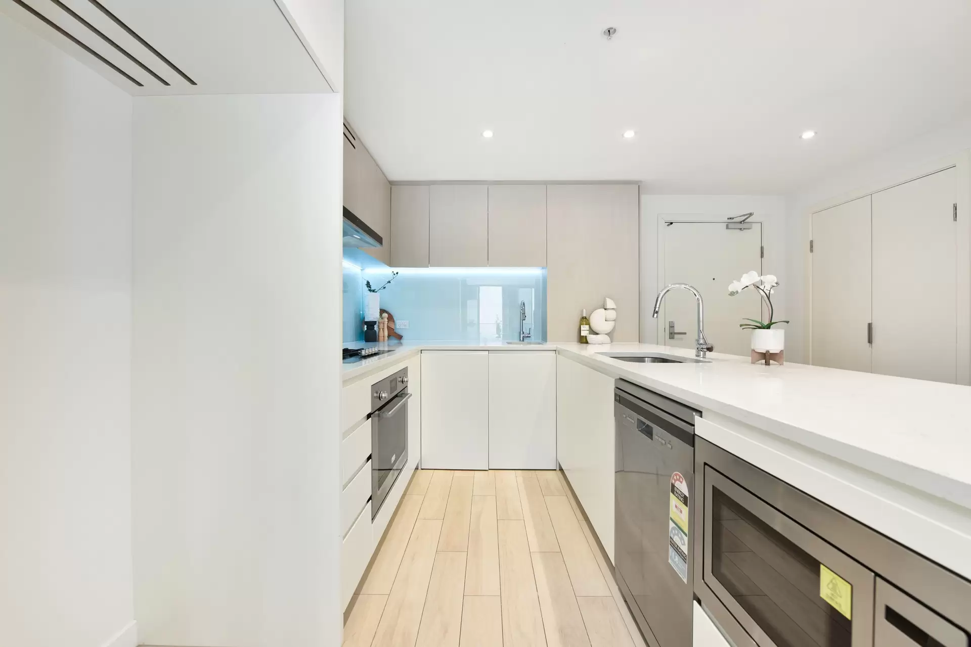 403/6 Waterways Street, Wentworth Point Sold by Chidiac Realty - image 1