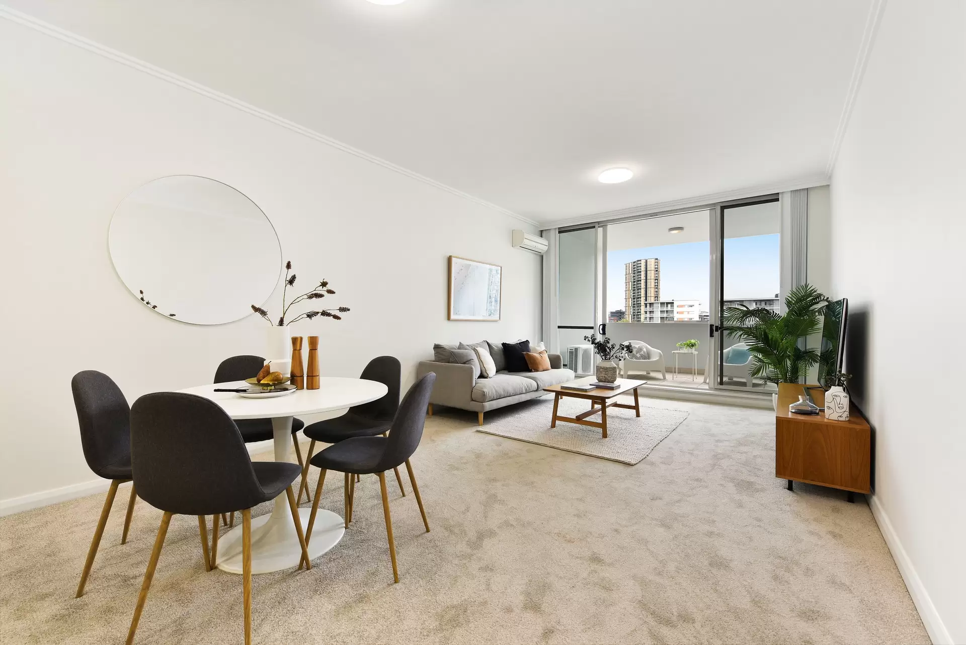 606/6 Nuvolari Place, Wentworth Point Sold by Chidiac Realty - image 1