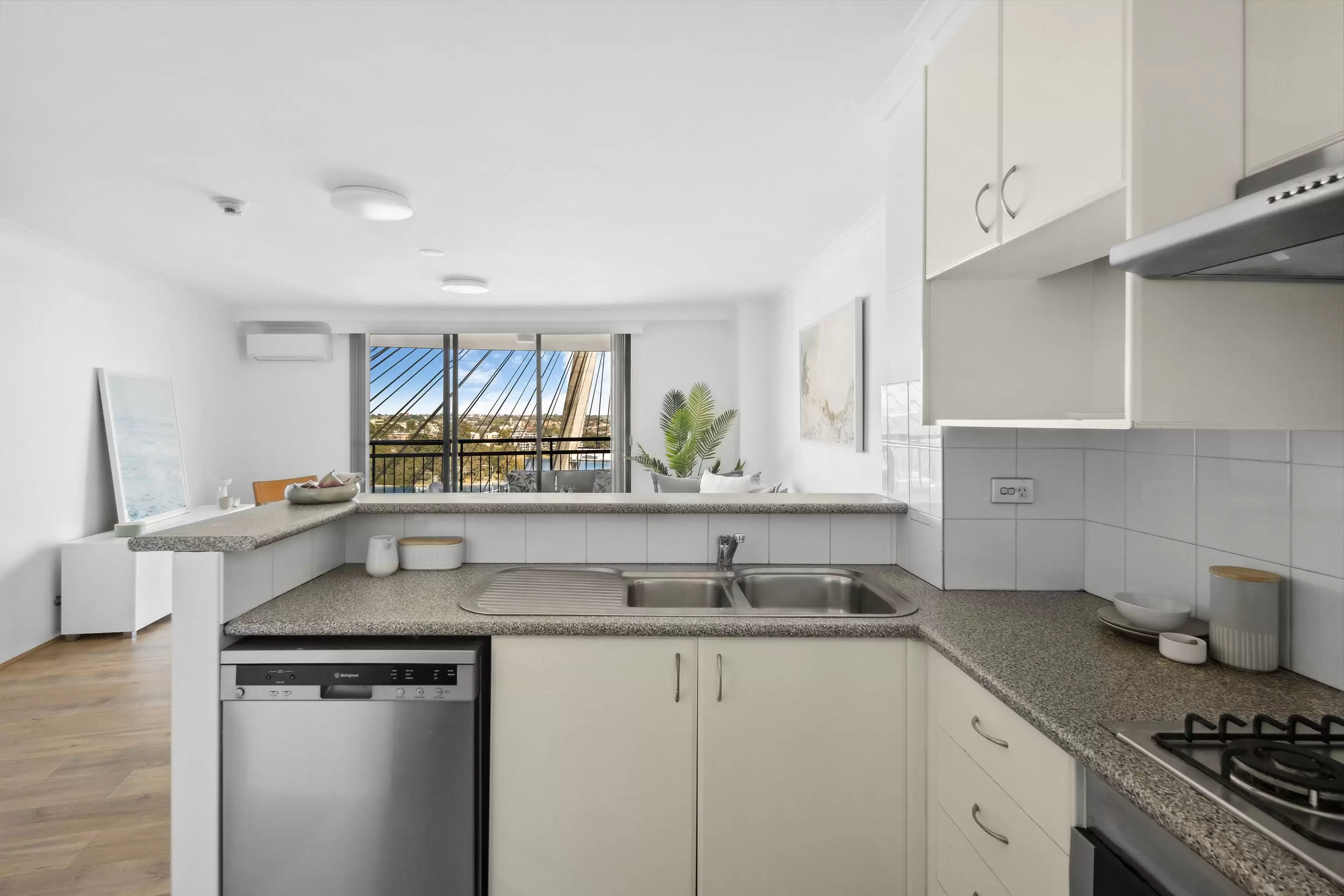 97/122 Saunders Street, Pyrmont Sold by Chidiac Realty - image 7