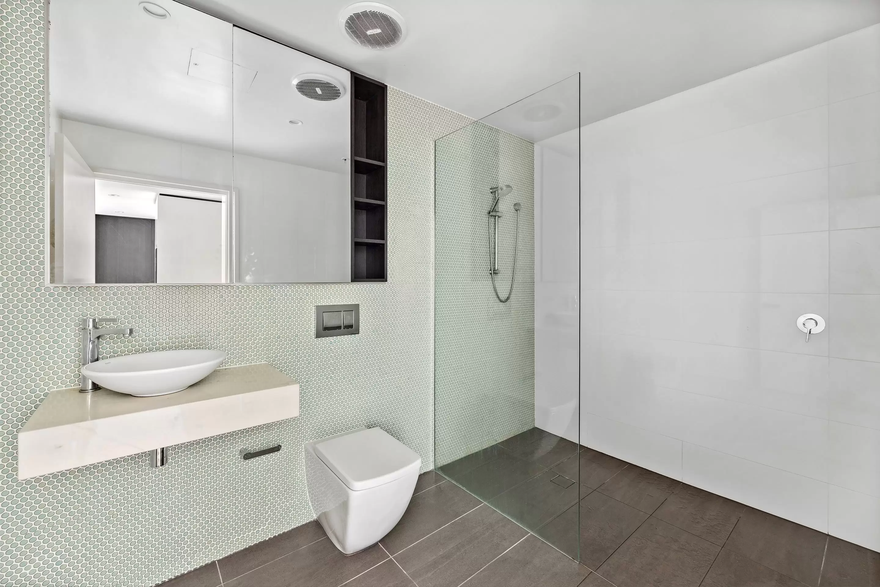 908/46 Savona Drive, Wentworth Point Sold by Chidiac Realty - image 7