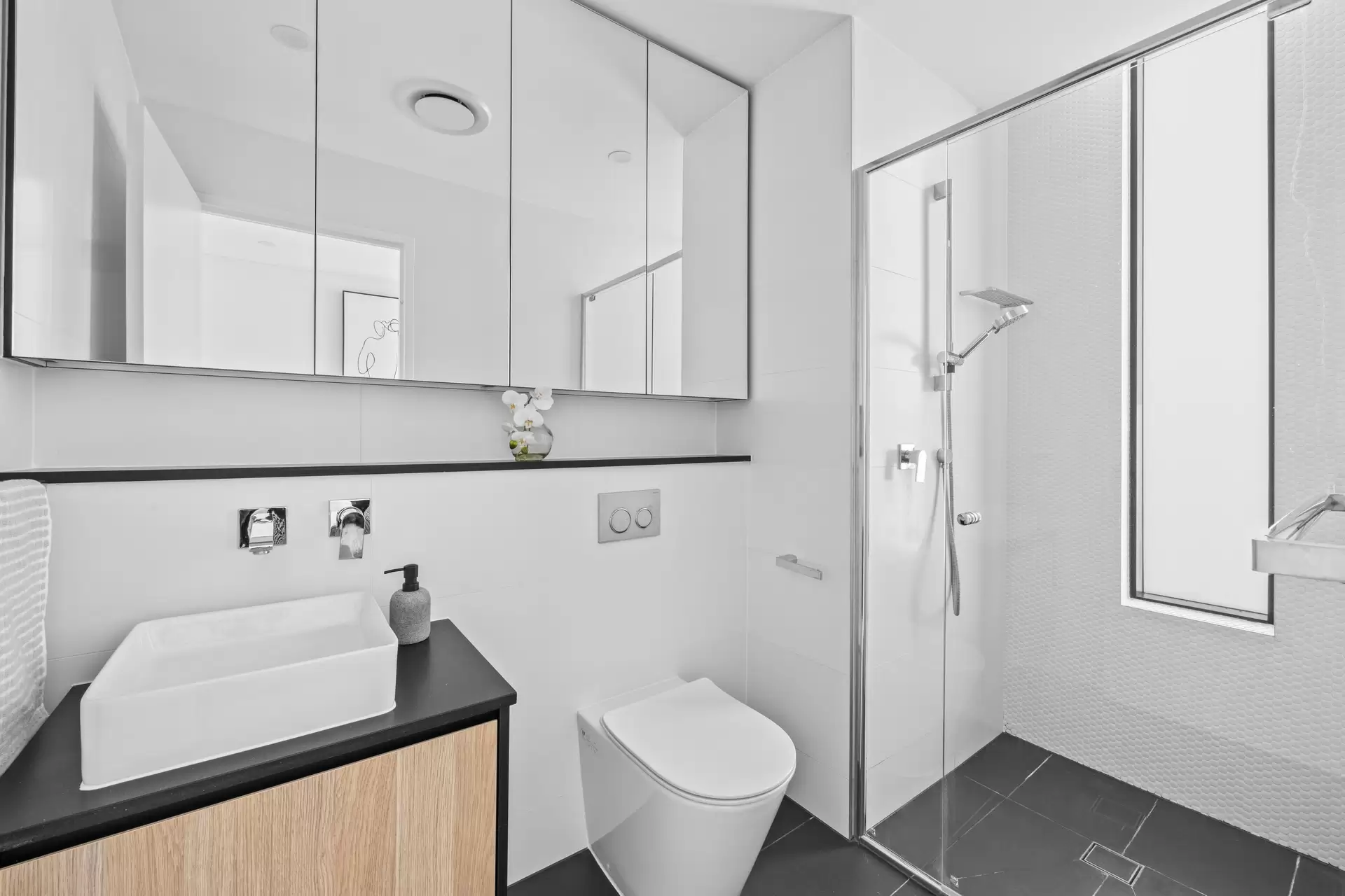 25/236-238 Illawarra Road, Marrickville Sold by Chidiac Realty - image 1