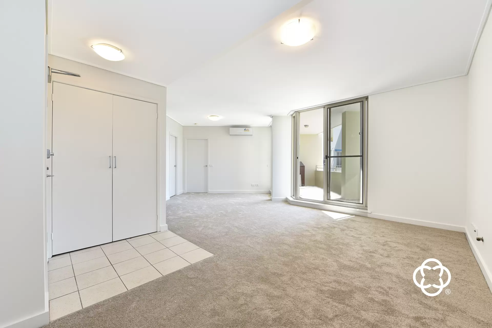 406/2 The Piazza, Wentworth Point Leased by Chidiac Realty - image 1