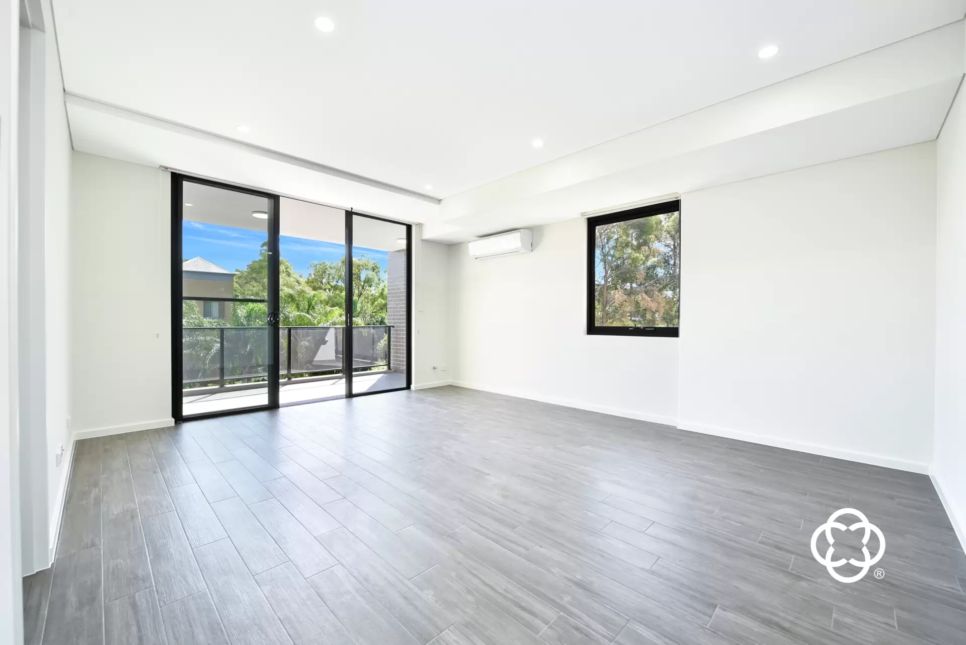 13/48-58 Railway Terrace, Granville Leased by Chidiac Realty - image 1