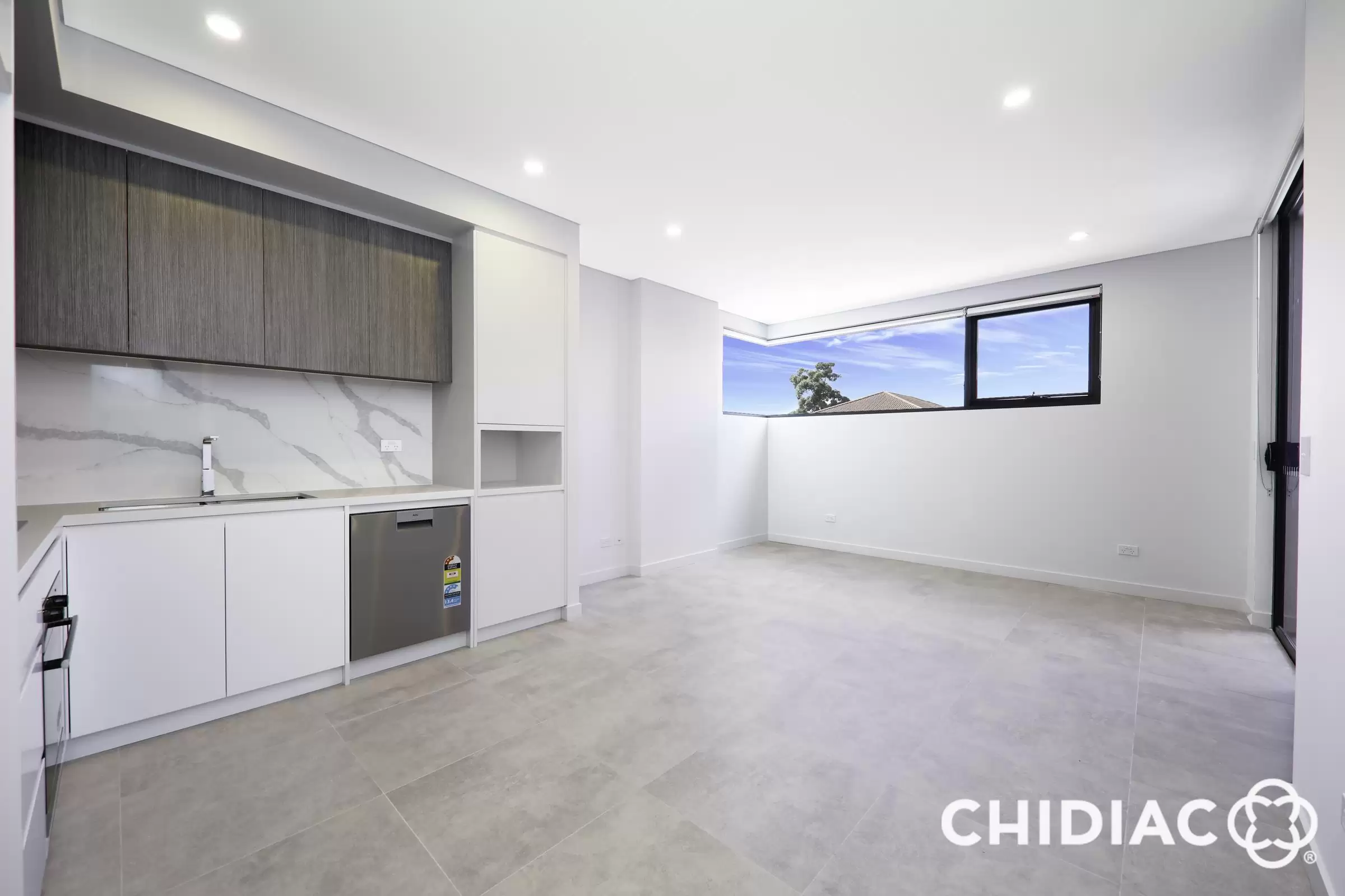 28/9-13 Goulburn Street, Warwick Farm Leased by Chidiac Realty - image 1