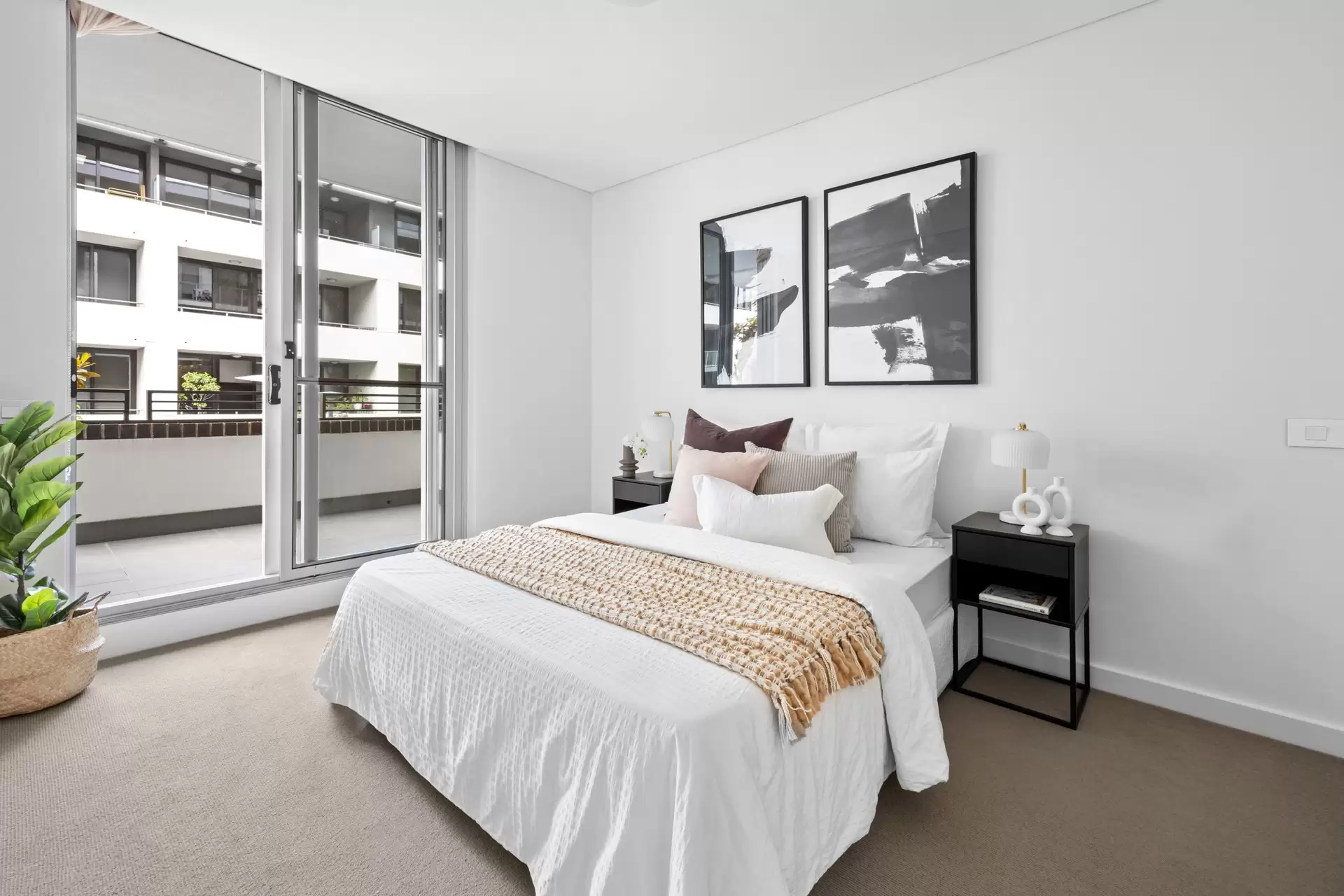 230/2 Half St, Wentworth Point Sold by Chidiac Realty - image 1